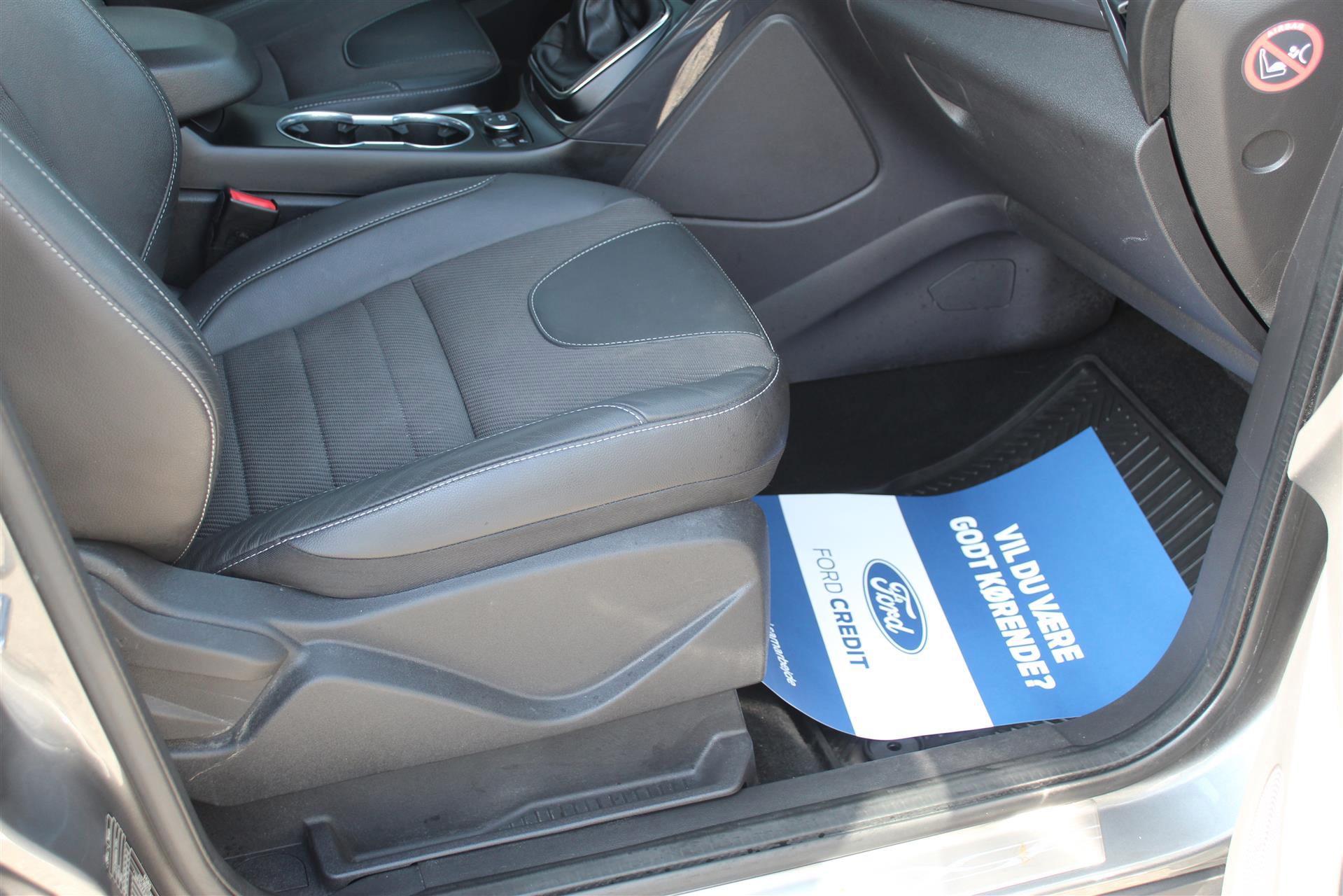 Billede af Ford Kuga 2,0 TDCi Titanium 140HK 5d 6g