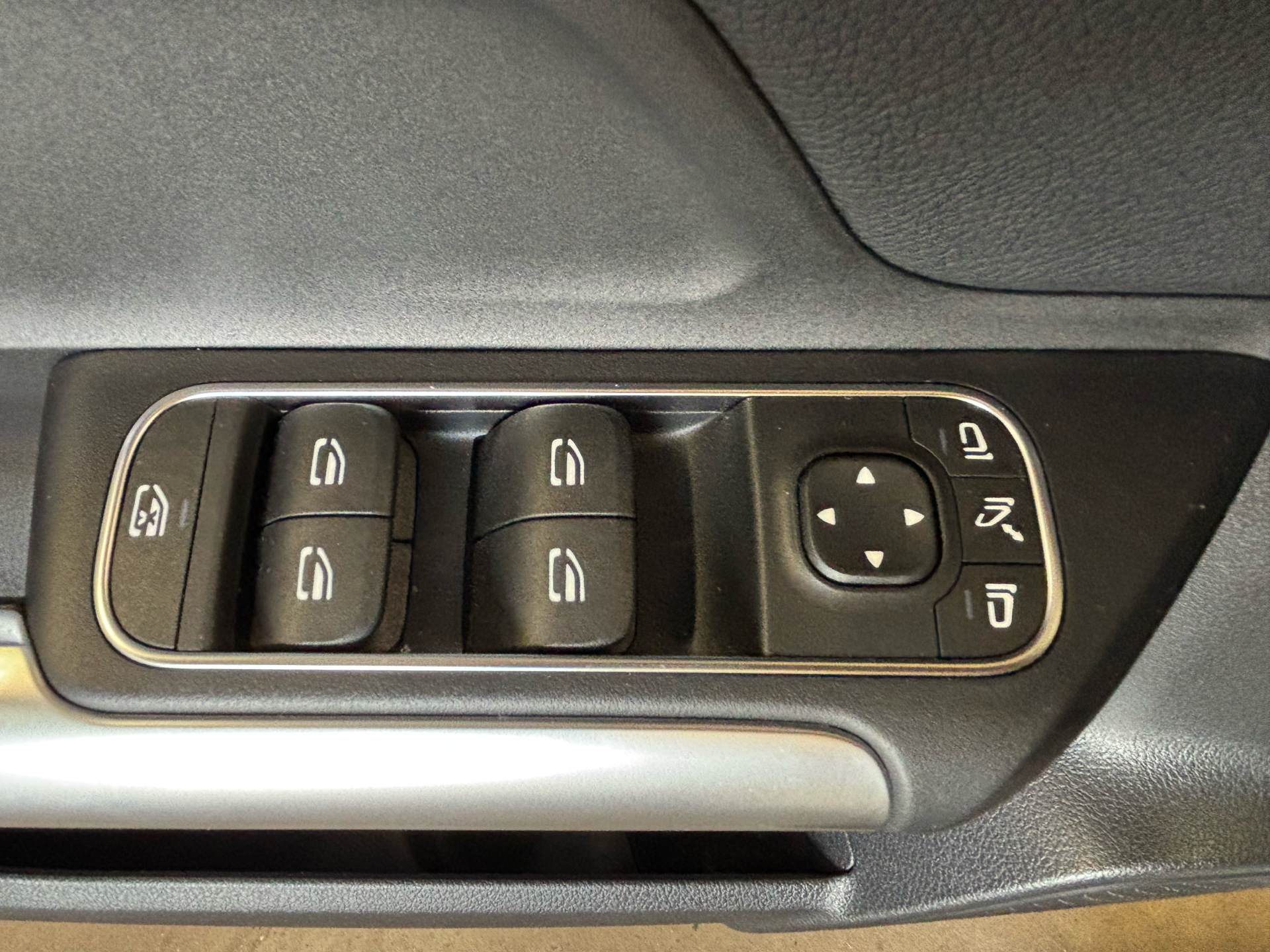 Billede af Mercedes-Benz EQA 250 EL Progressive 190HK 5d Aut.