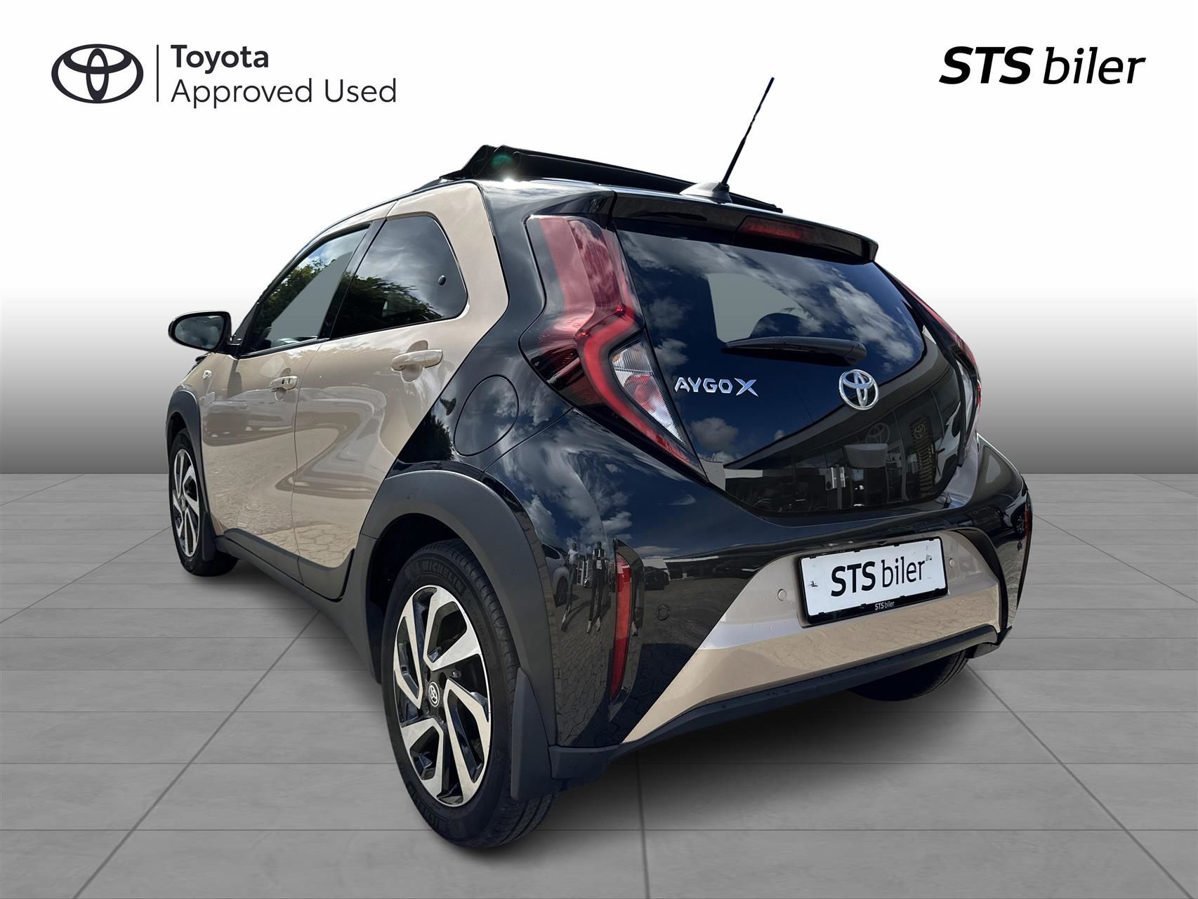 Billede af Toyota Aygo X 1,0 VVT-I Air Pulse 72HK 5d