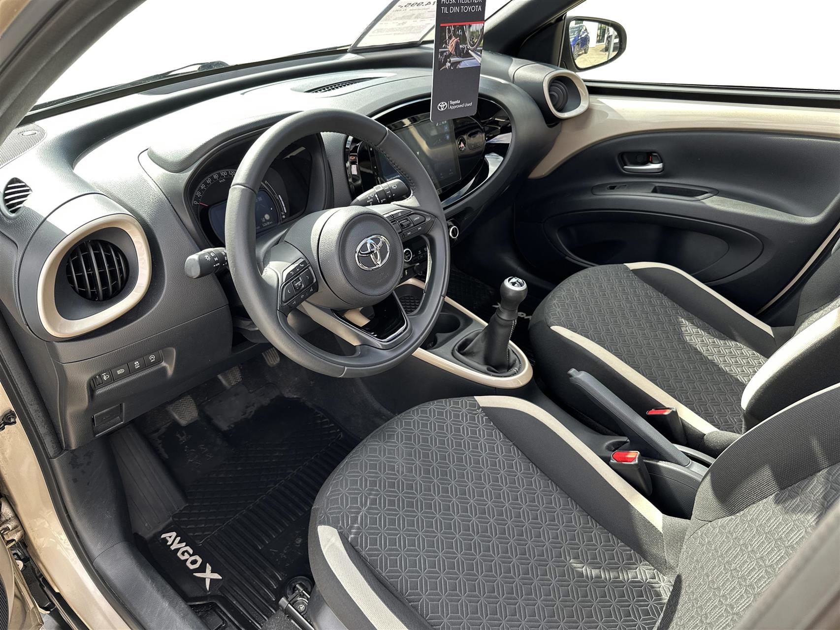 Billede af Toyota Aygo X 1,0 VVT-I Air Pulse 72HK 5d