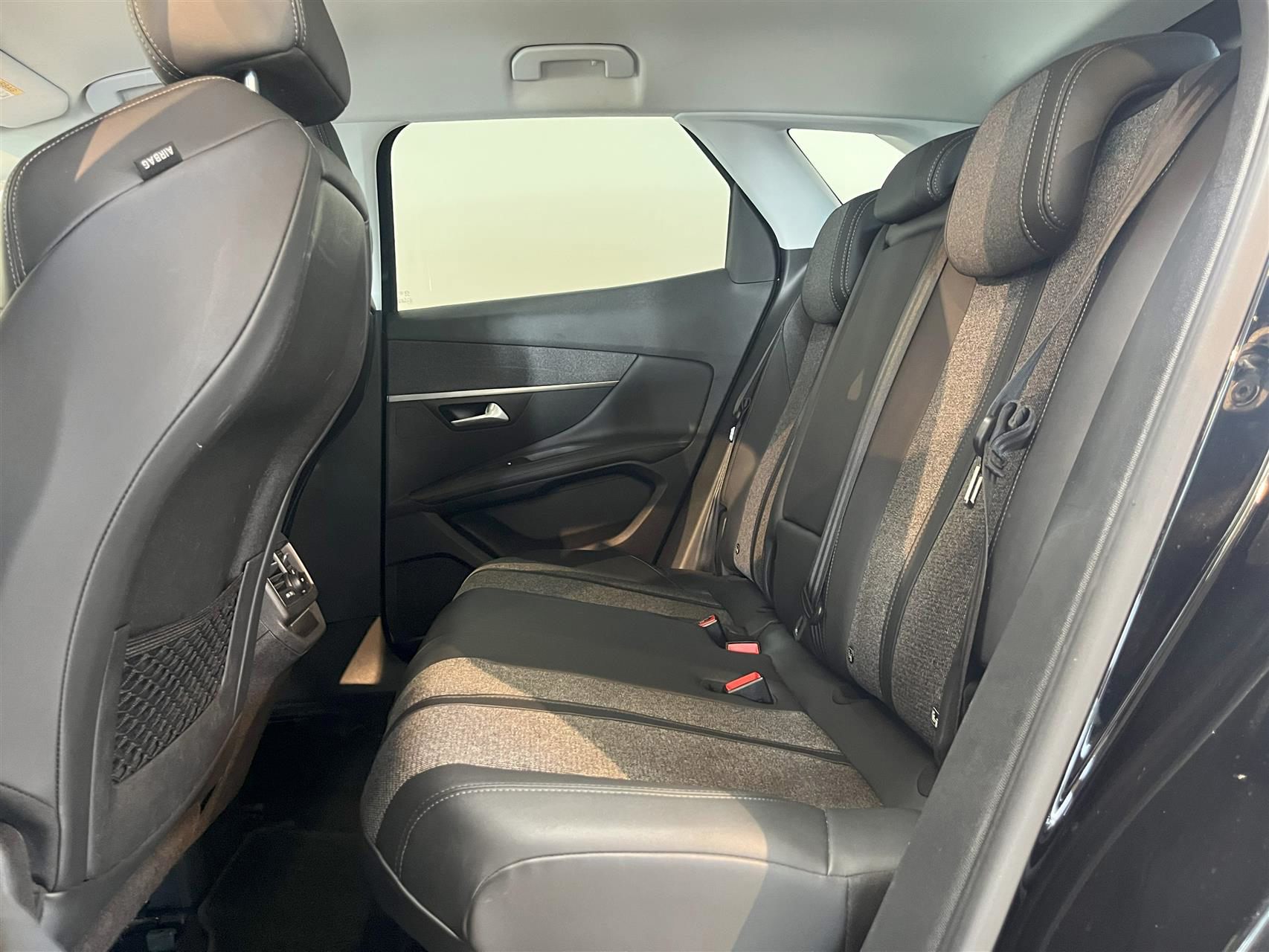 Billede af Peugeot 3008 1,5 BlueHDi Allure LTD EAT8 130HK 5d 8g Aut.