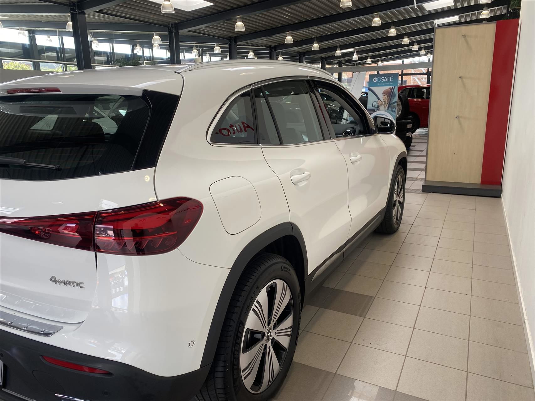 Billede af Mercedes-Benz EQA 300 EL Progressive 4Matic 228HK 5d Aut.