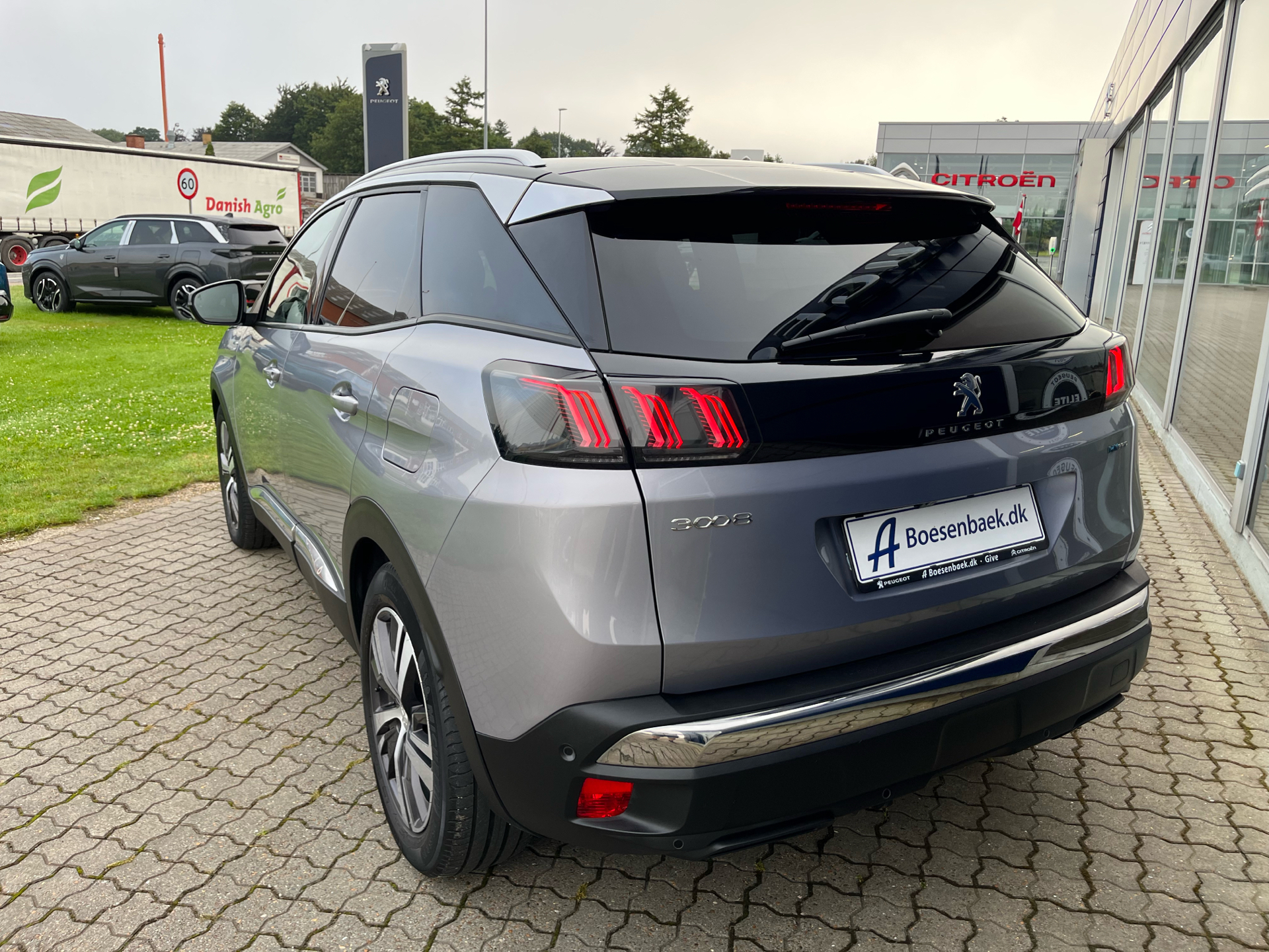 Billede af Peugeot 3008 1,6 PureTech  Plugin-hybrid Allure Pack EAT8 225HK 5d 8g Aut.