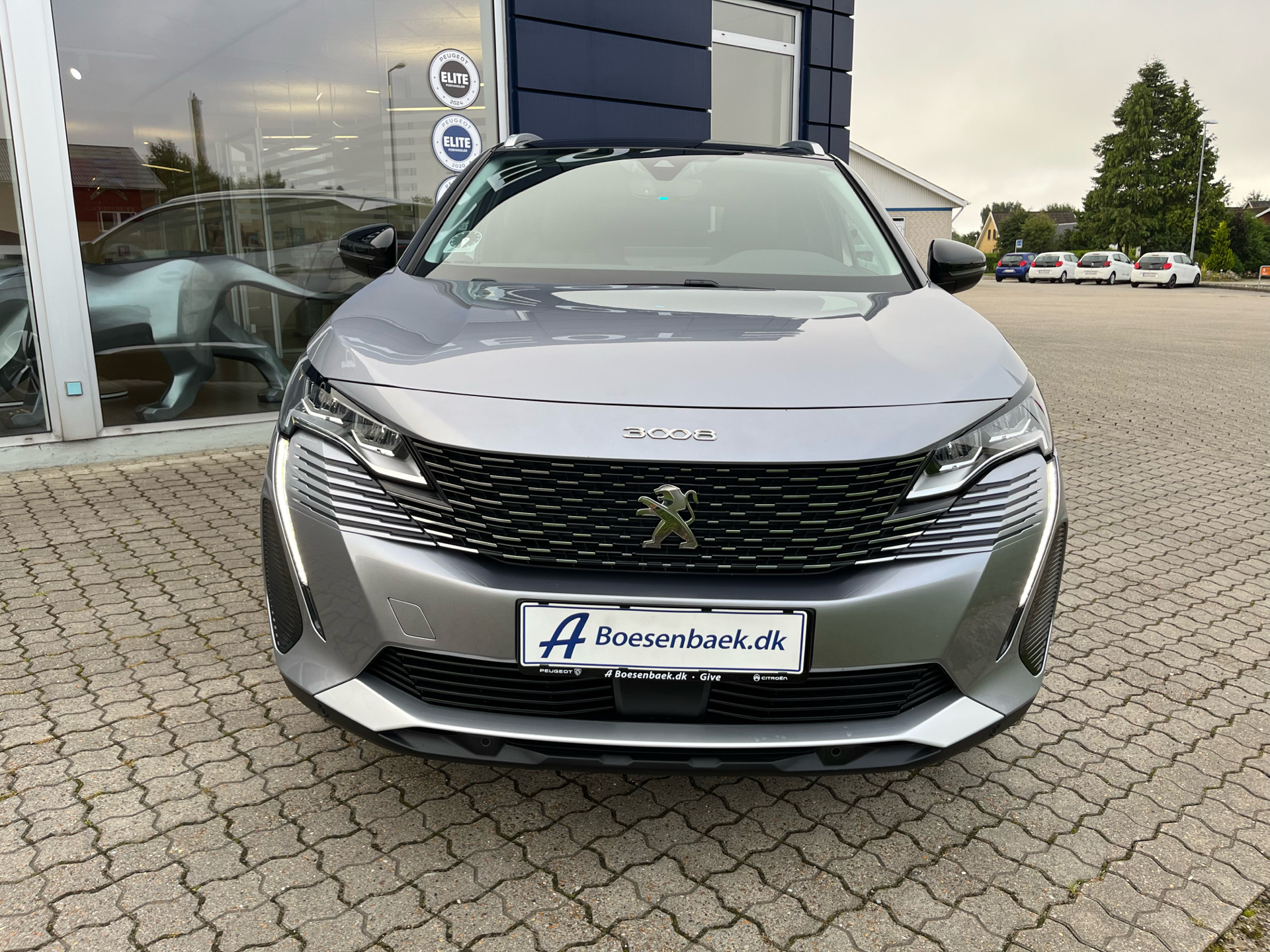 Billede af Peugeot 3008 1,6 PureTech  Plugin-hybrid Allure Pack EAT8 225HK 5d 8g Aut.