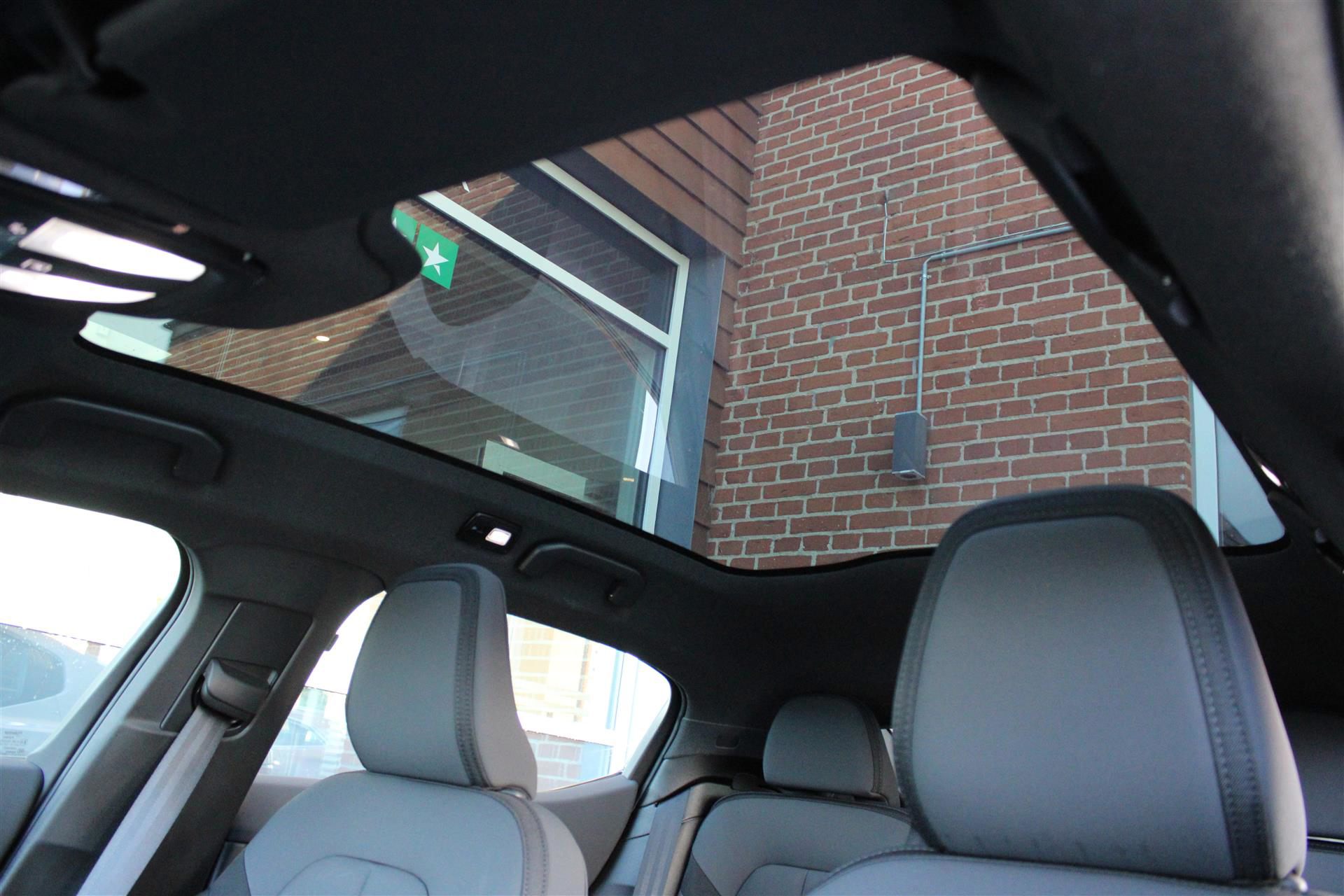 Billede af Polestar 2 EL Long range Single motor Plus 231HK 5d Aut.