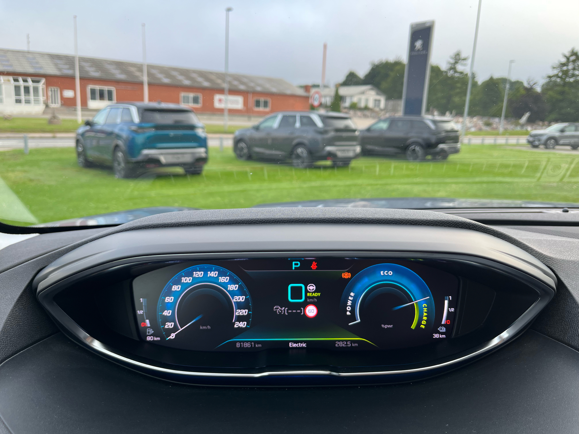 Billede af Peugeot 3008 1,6 PureTech  Plugin-hybrid Allure Pack EAT8 225HK 5d 8g Aut.