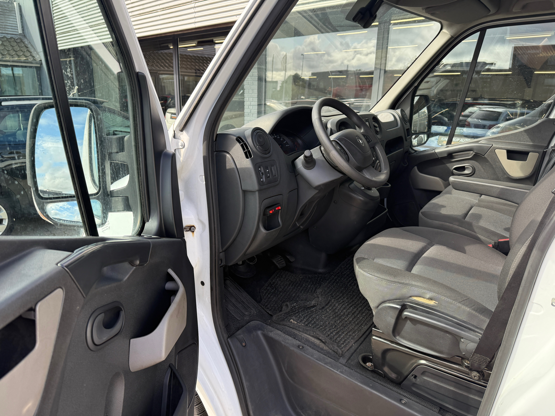 Billede af Renault Master T35 L3H2 2,3 DCI start/stop 170HK Van 6g