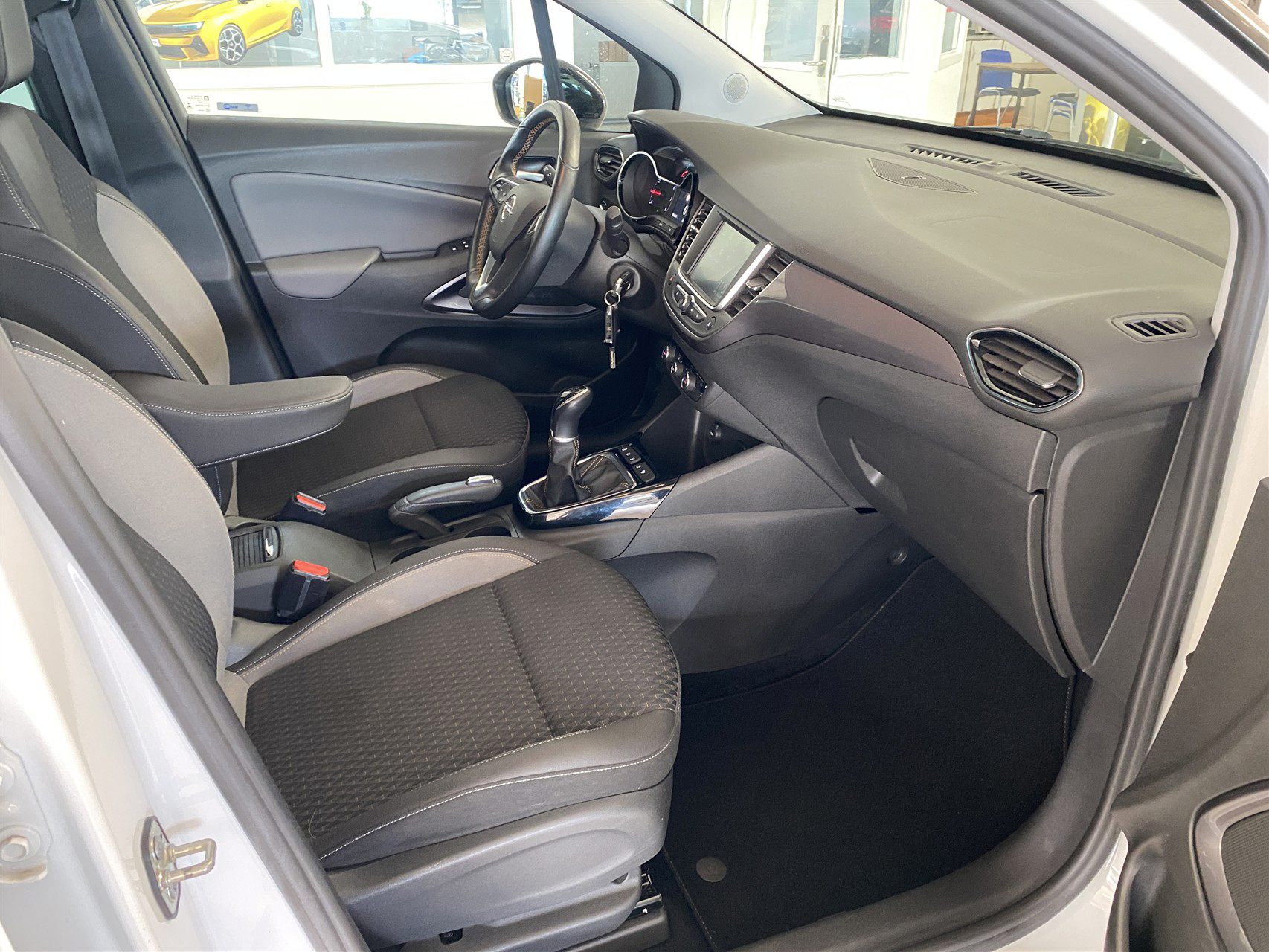 Billede af Opel Crossland X 1,2 Turbo Innovation Start/Stop 110HK 5d 6g
