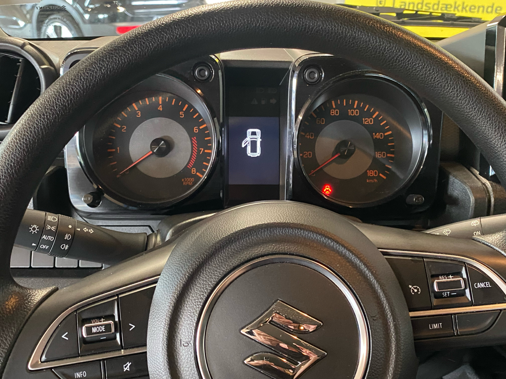 Billede af Suzuki Jimny 1,5 Touch AllGrip 102HK Van