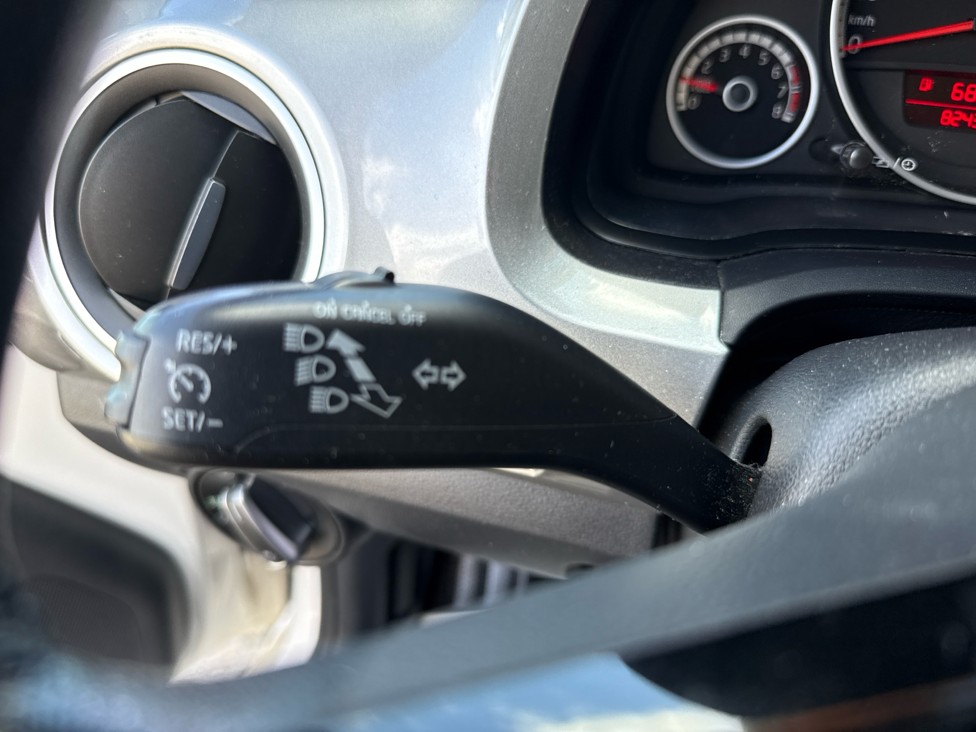 Billede af VW up 1,0 MPI BMT High 75HK 5d