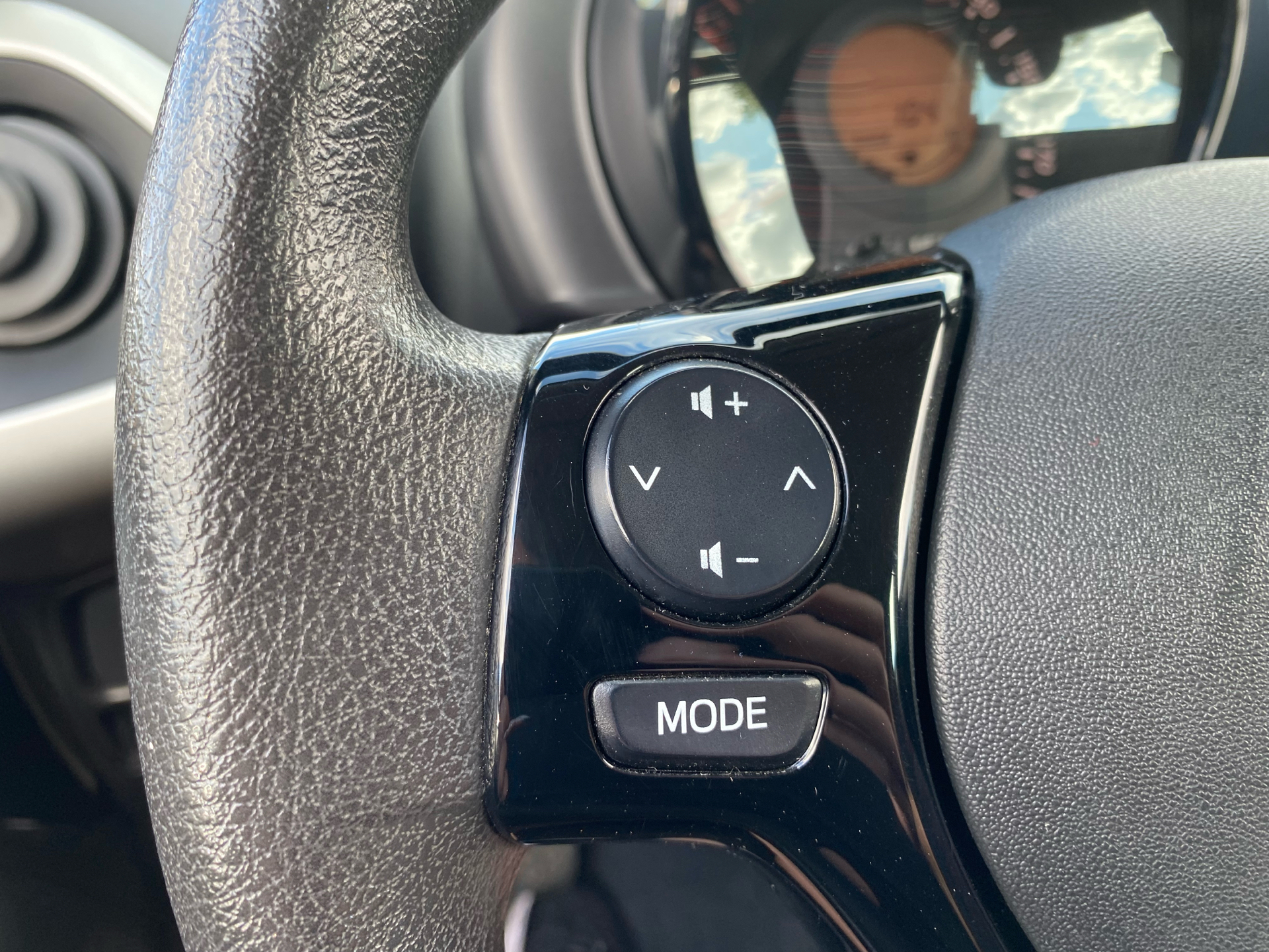 Billede af Citroën C1 1,2 PureTech Funky 82HK 5d