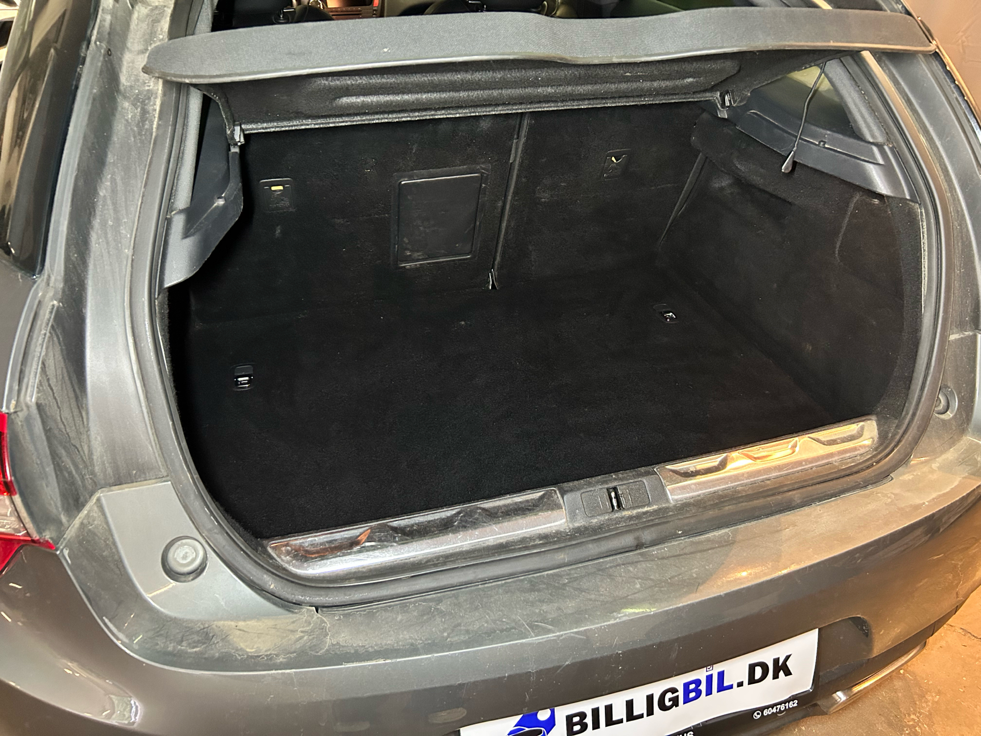 Billede af Citroën DS5 1,6 e-HDi Design E6G 110HK 5d 6g Aut.