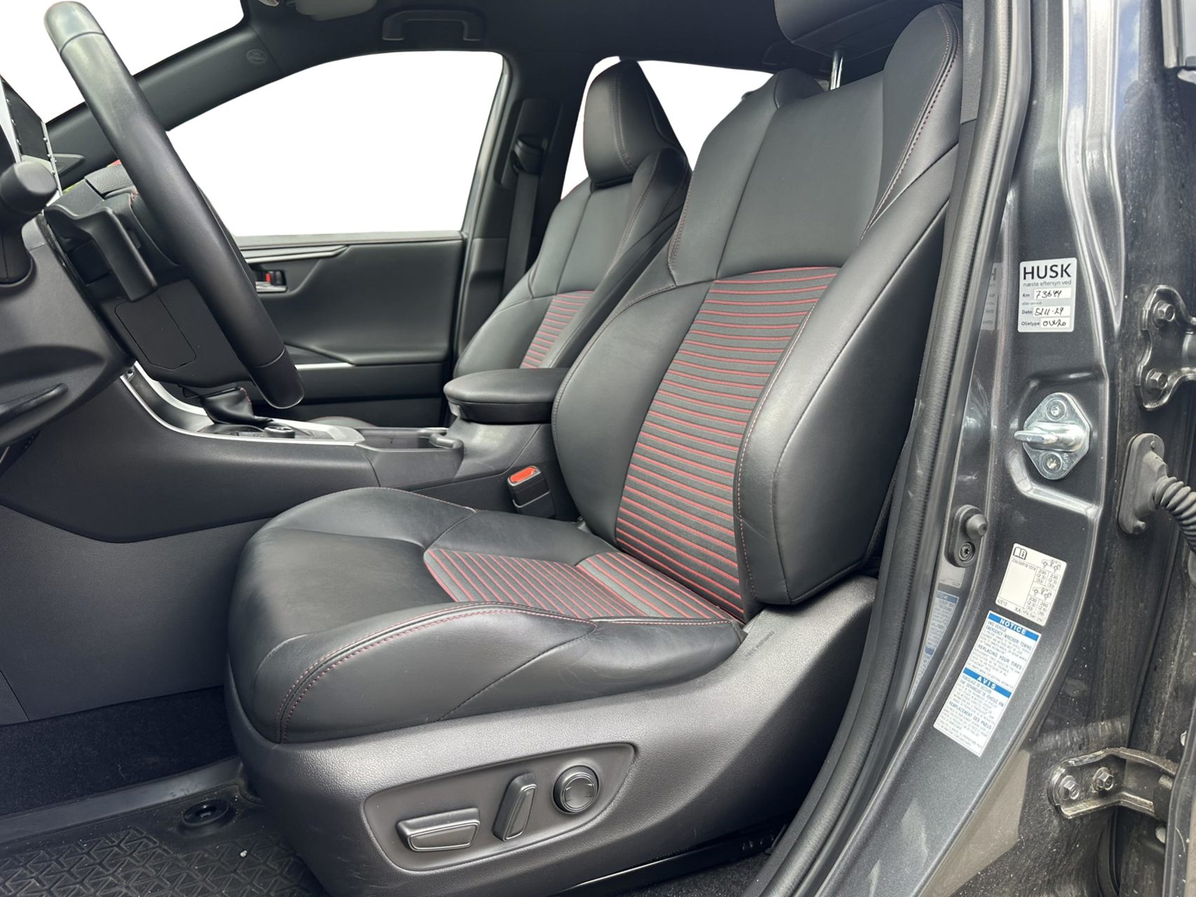 Billede af Toyota RAV4 Plug-in 2,5 Plugin-hybrid H3 Style AWD 306HK 5d 6g Aut.