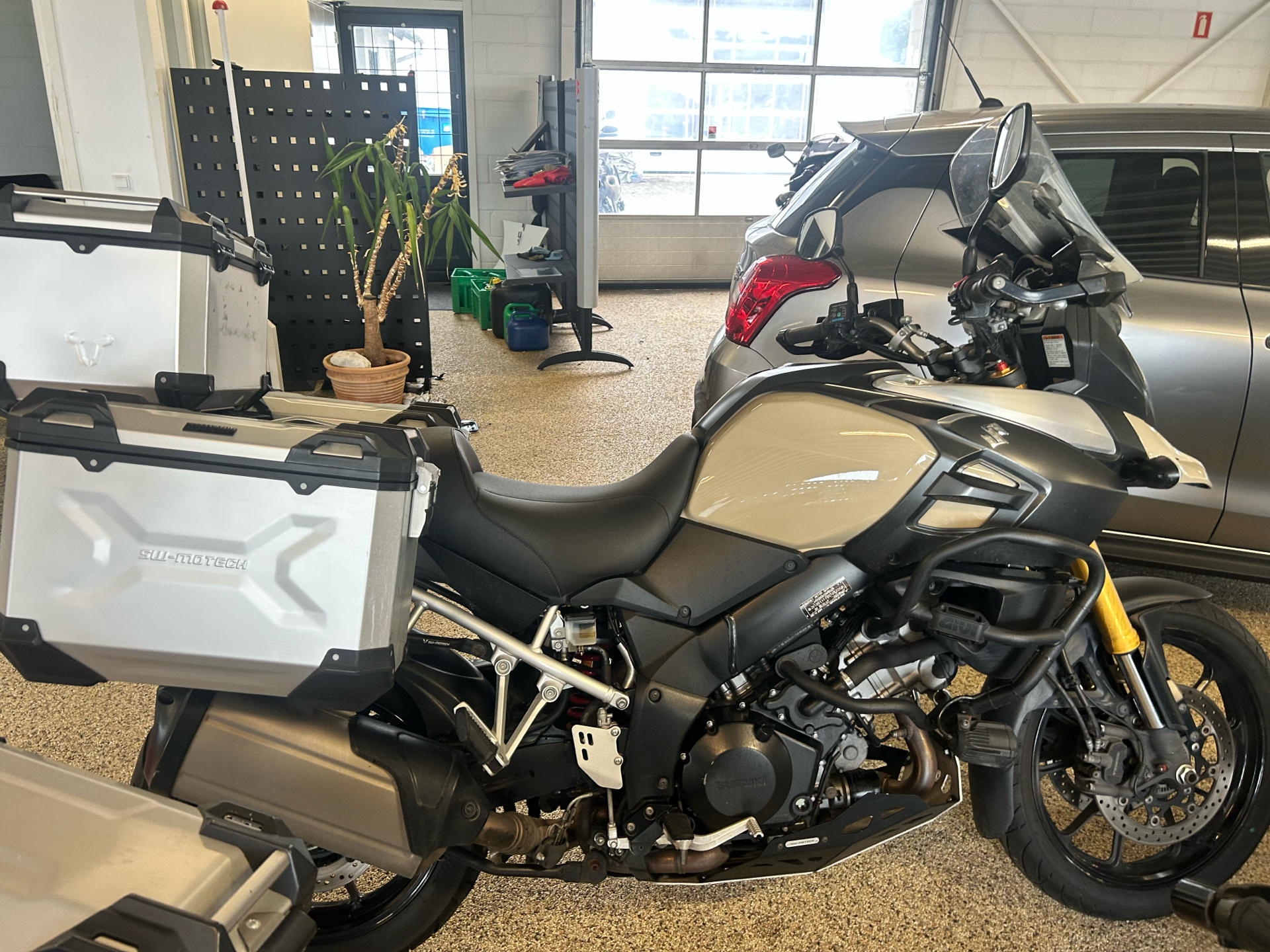 Billede af Suzuki DL 1000 1037 V-Strom A 101HK 6g