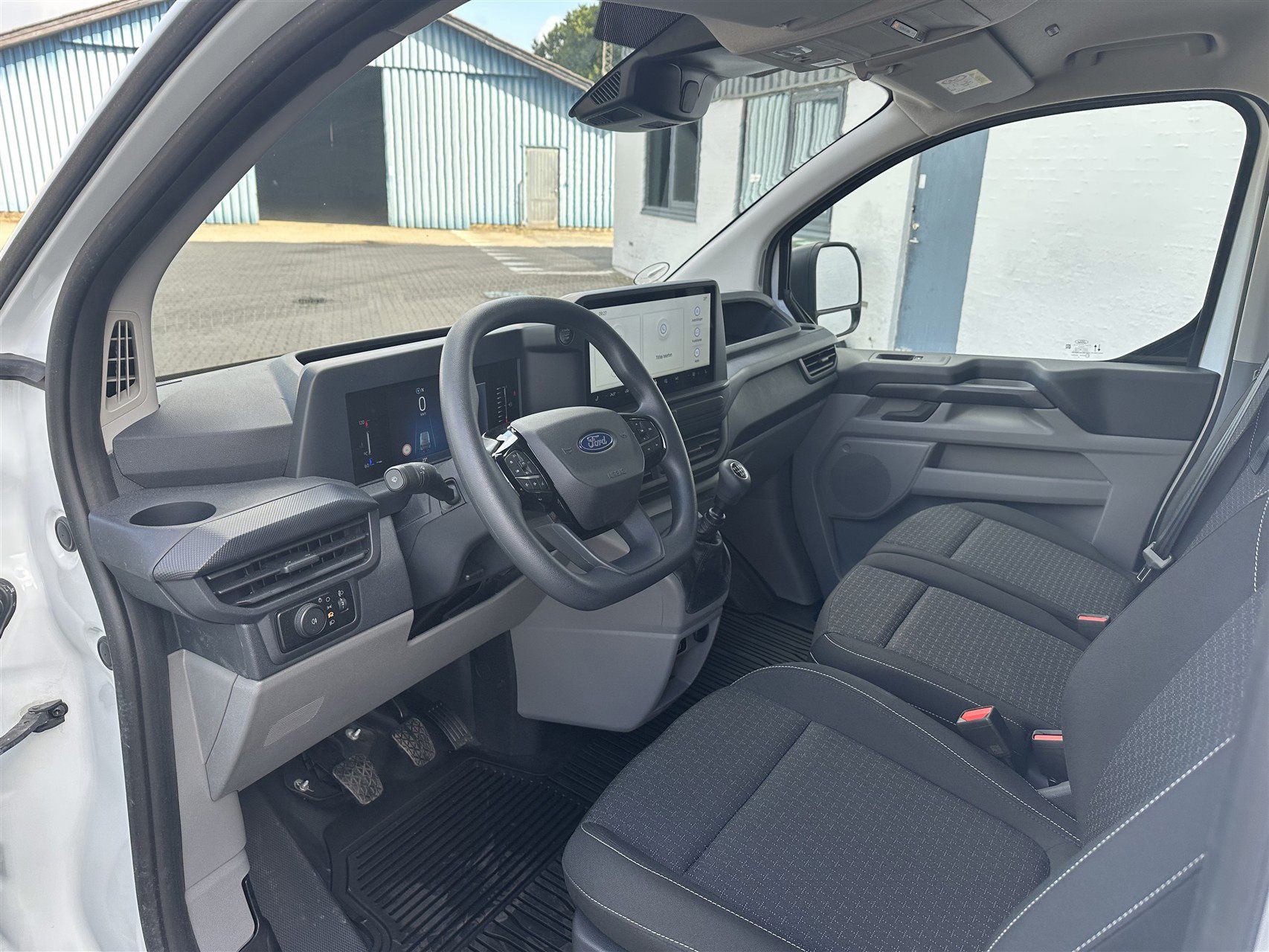 Billede af Ford Transit Custom 320 L2H1 2,0 EcoBlue Trend 136HK Van 6g
