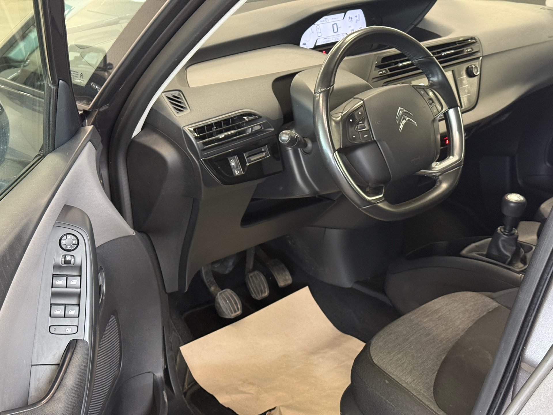 Billede af Citroën C4 Picasso 1,6 Blue HDi Iconic start/stop 120HK 6g