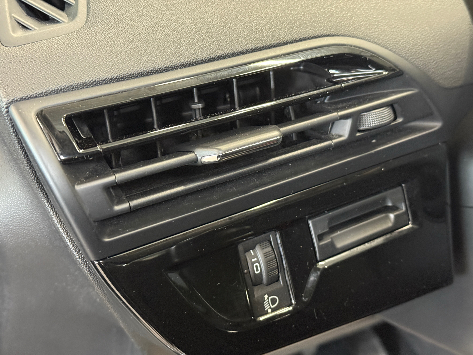 Billede af Citroën C4 Picasso 1,6 Blue HDi Iconic start/stop 120HK 6g