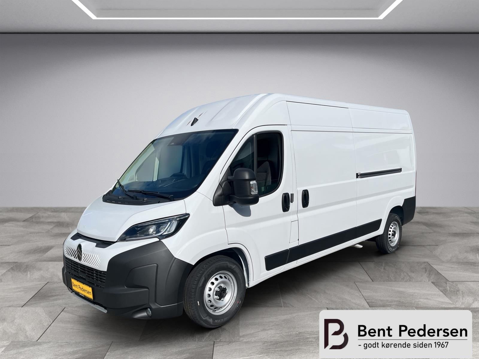 Billede af Citroën Jumper 35H L3H2 2,2 Blue HDi Masterline EAT8 180HK Van 8g Aut.