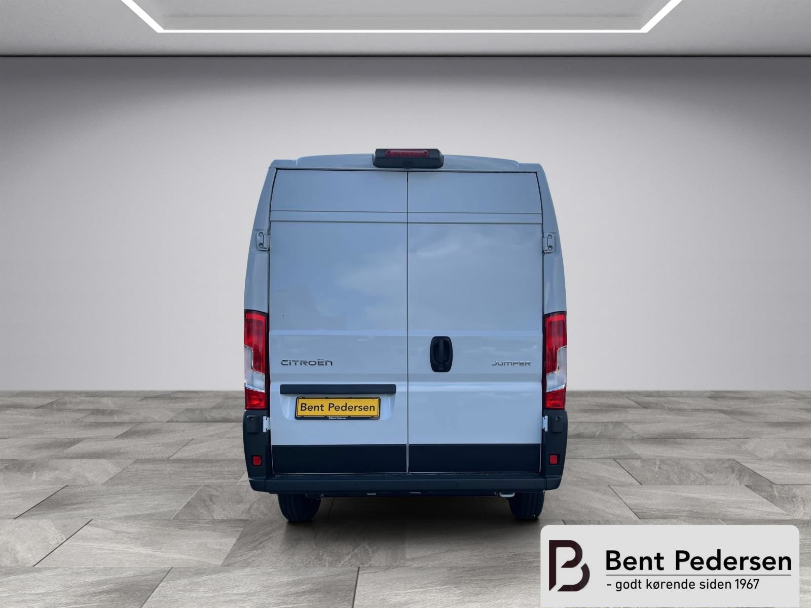 Billede af Citroën Jumper 35H L3H2 2,2 Blue HDi Masterline EAT8 180HK Van 8g Aut.