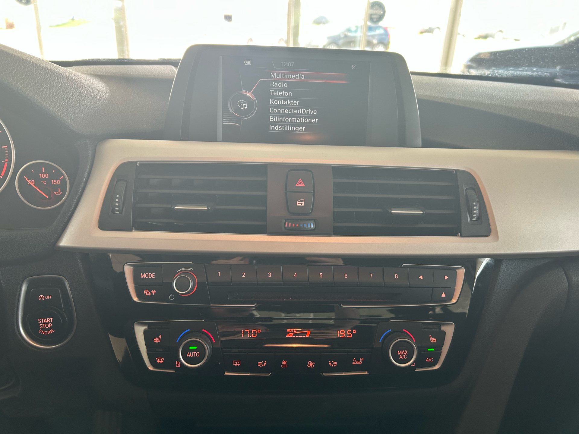 Billede af BMW 320d 2,0 D Steptronic 190HK 8g Aut.