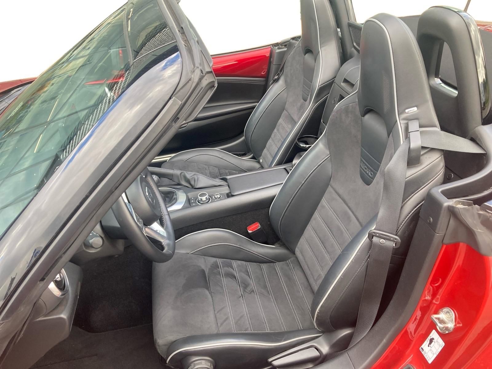 Billede af Mazda MX-5 2,0 Skyactiv-G Sport-pakke 184HK Cabr. 6g