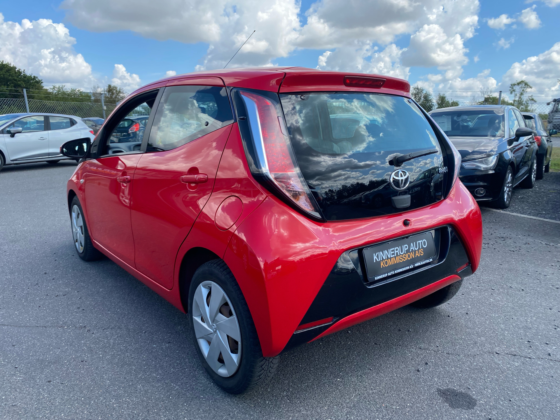 Billede af Toyota Aygo 1,0 VVT-I X-Play + X-Touch 69HK 5d