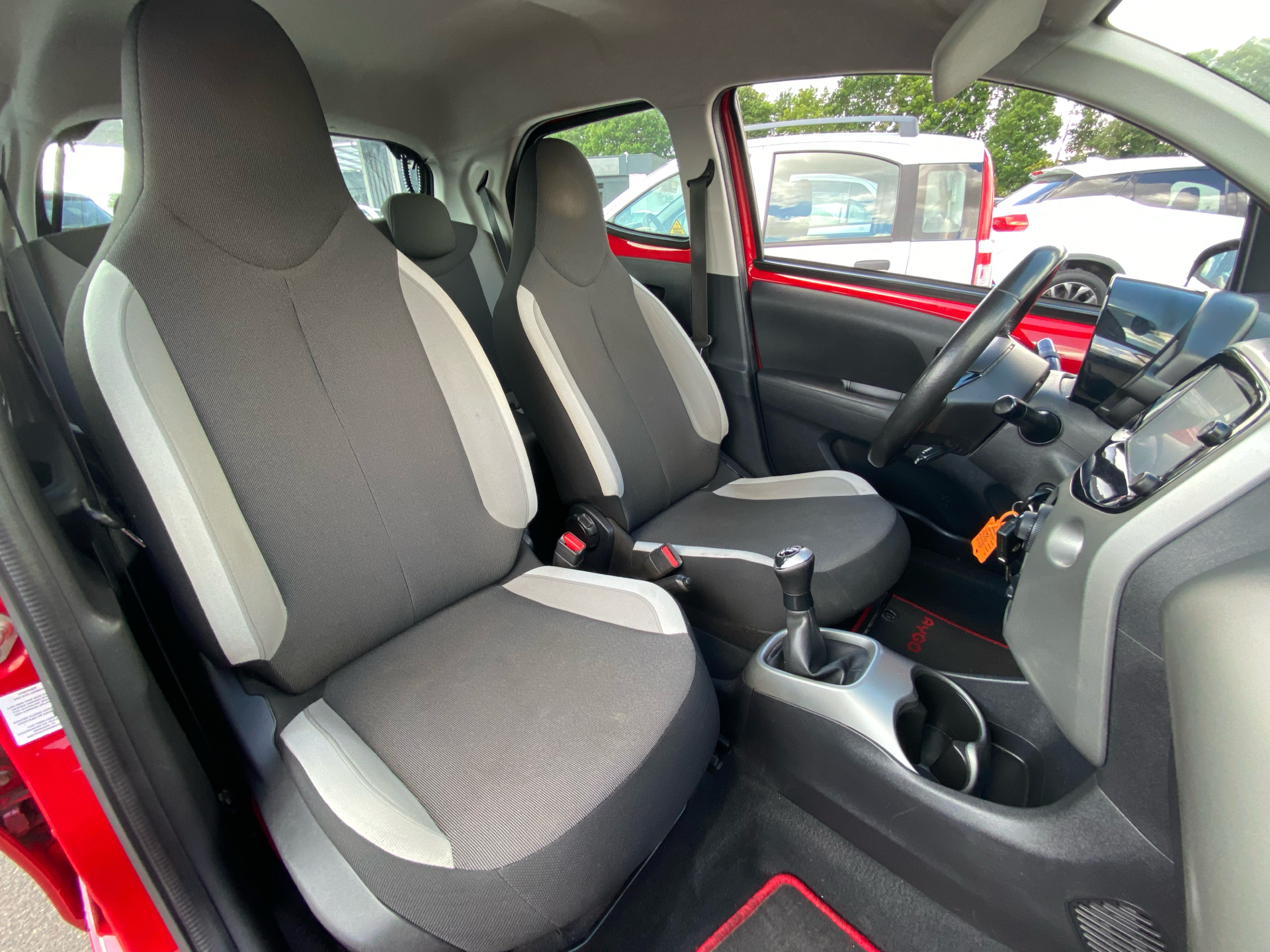 Billede af Toyota Aygo 1,0 VVT-I X-Play + X-Touch 69HK 5d