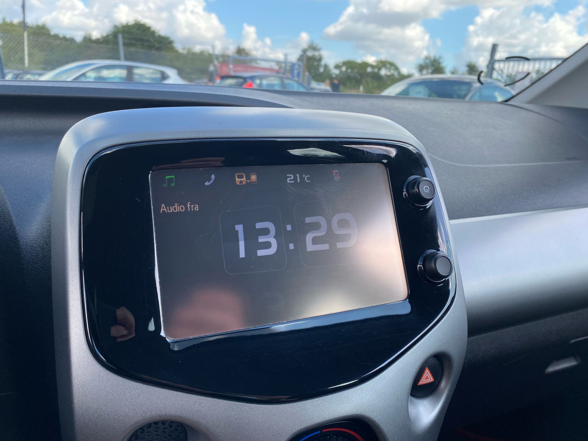Billede af Toyota Aygo 1,0 VVT-I X-Play + X-Touch 69HK 5d