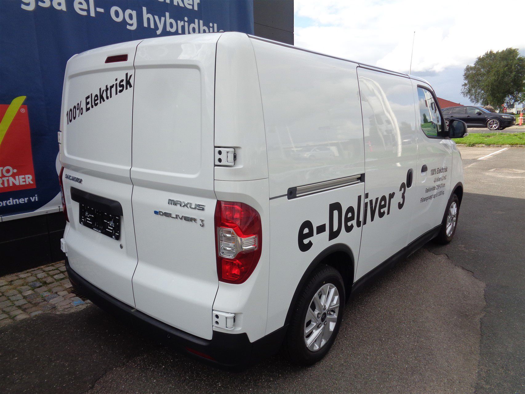 Billede af Maxus e-Deliver 3 SWB EL 122HK Van Aut.