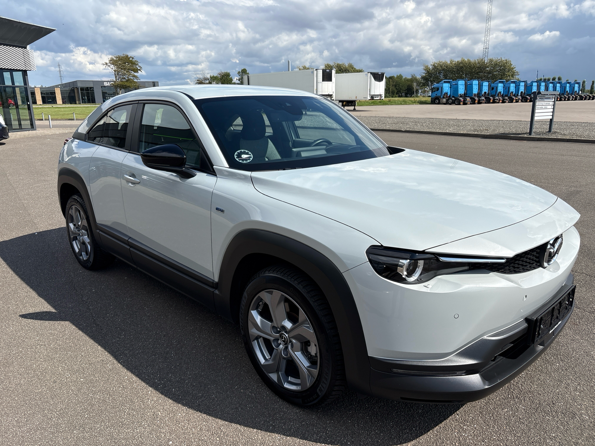 Billede af Mazda MX-30 e-Skyactiv Exclusive-Line 145HK 5d Aut.