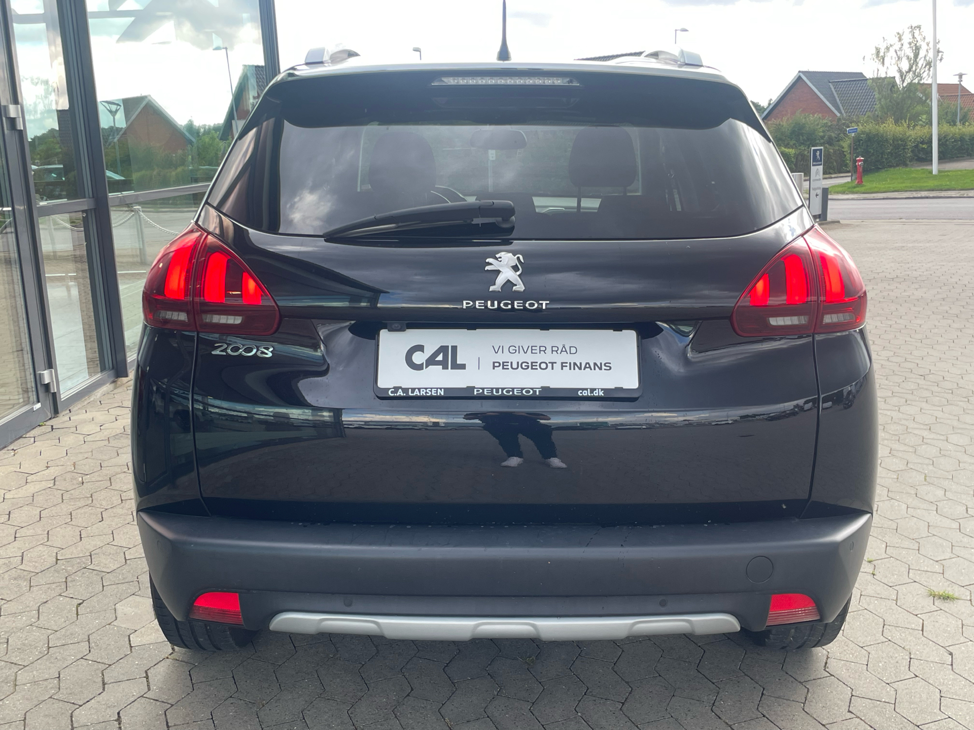 Billede af Peugeot 2008 1,2 e-THP Selection Sky 110HK 5d