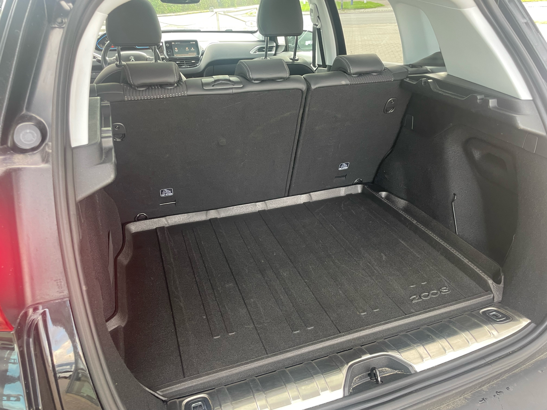 Billede af Peugeot 2008 1,2 e-THP Selection Sky 110HK 5d