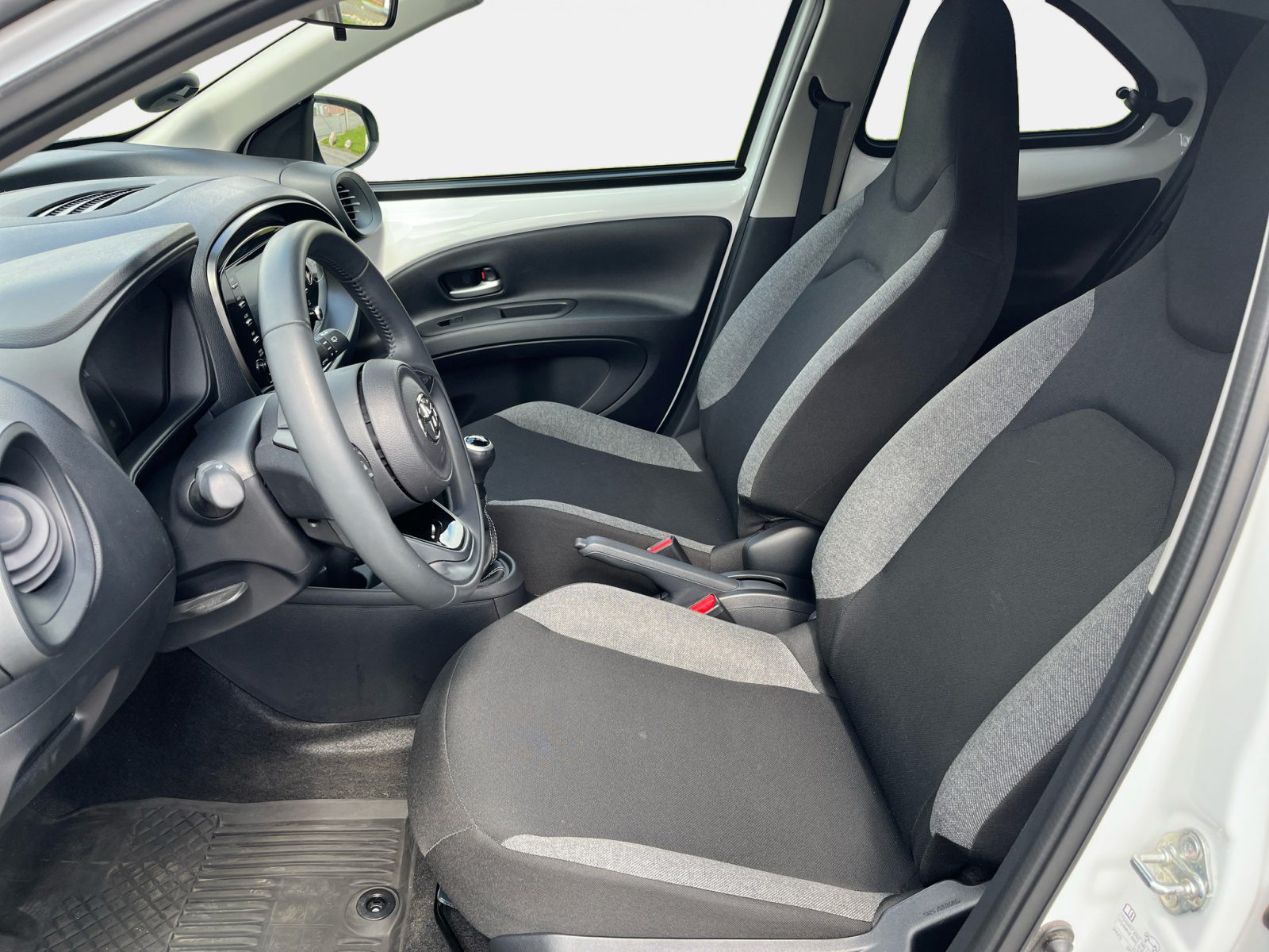 Billede af Toyota Aygo X 1,0 VVT-I Active 72HK 5d