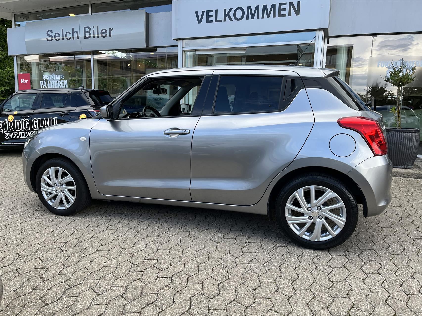 Billede af Suzuki Swift 1,2 Dualjet  Mild hybrid Action AEB 83HK 5d