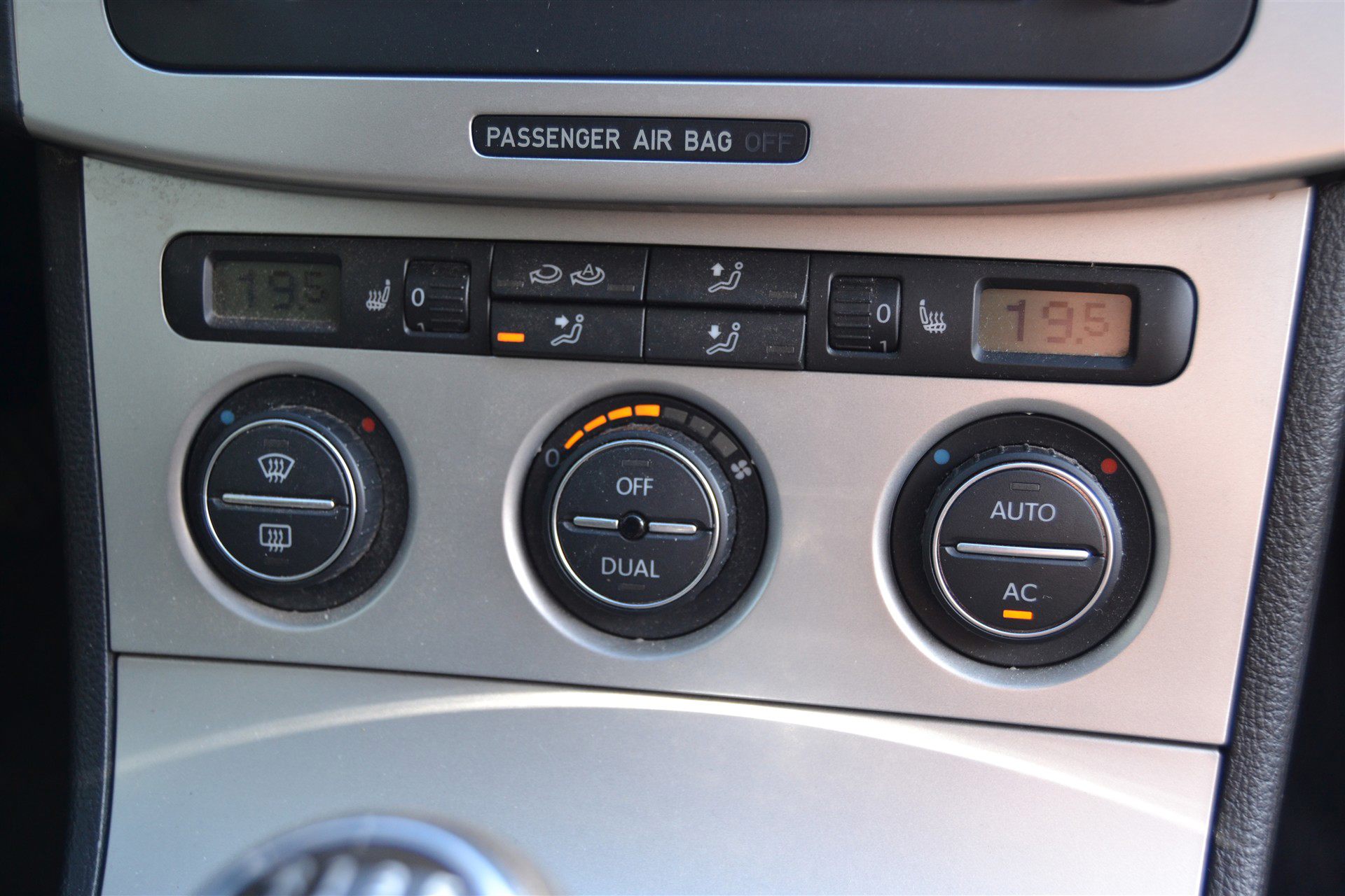 Billede af VW Passat Variant 1,9 TDI DPF Trendline 105HK Stc