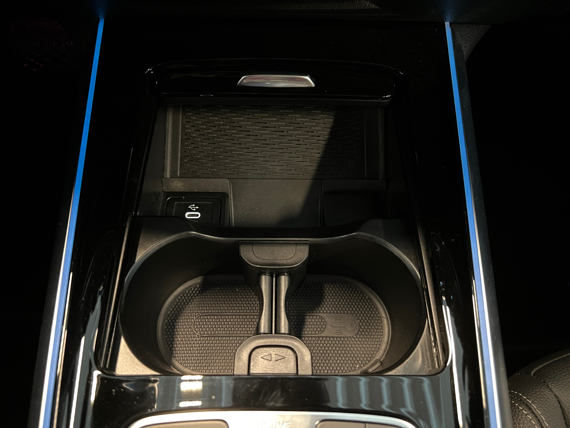 Billede af Mercedes-Benz EQA 250+ EL Progressive 190HK 5d Aut.