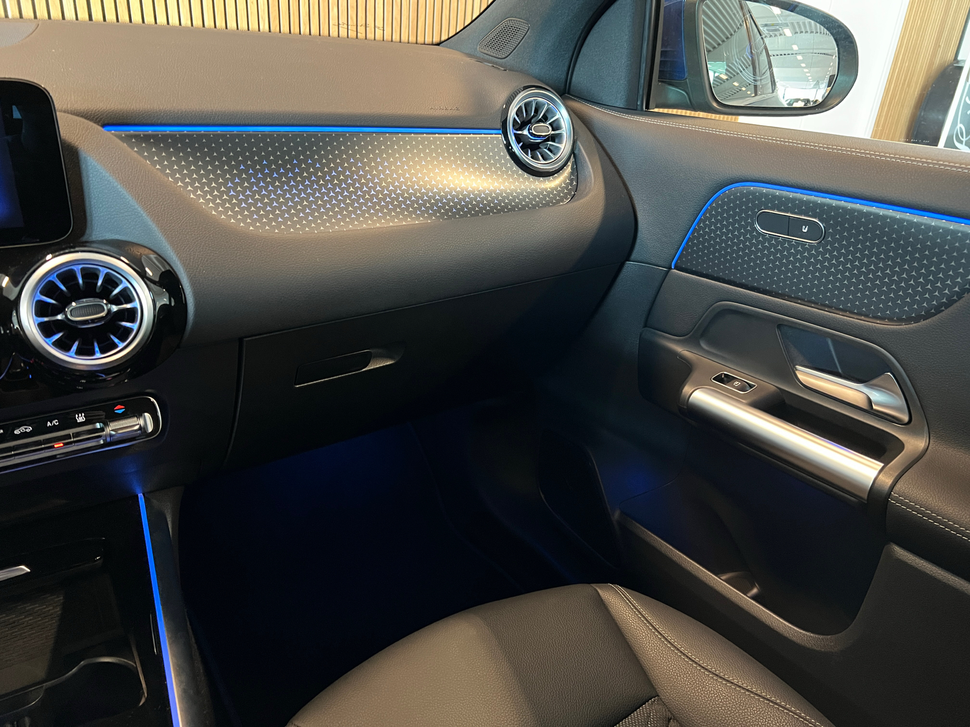 Billede af Mercedes-Benz EQA 250+ EL Progressive 190HK 5d Aut.