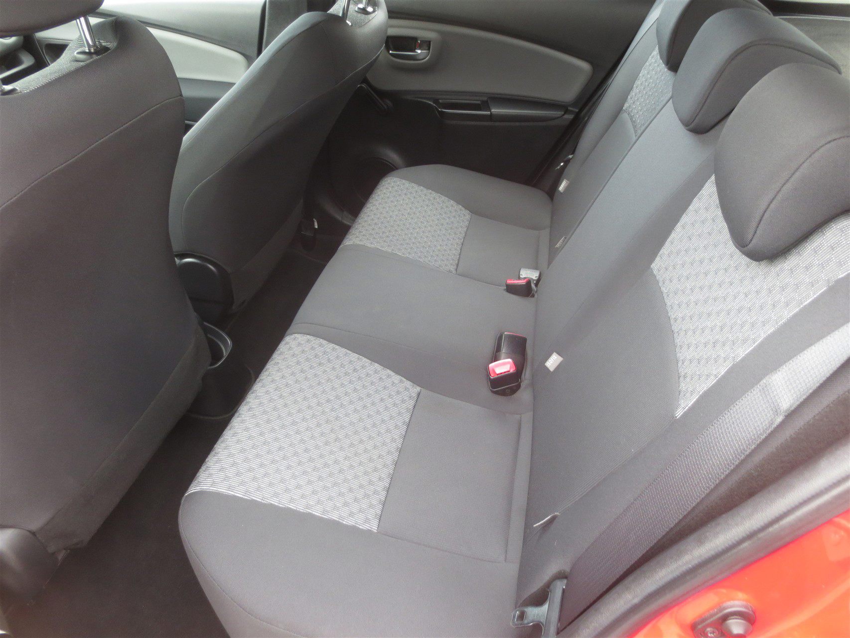 Billede af Toyota Yaris 1,3 VVT-I T2 100HK 5d 6g