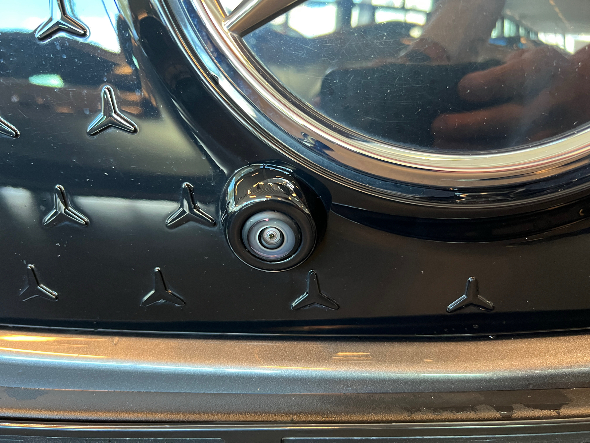 Billede af Mercedes-Benz EQB 300 EL Progressive 7 pers. 4Matic 228HK 5d Aut.