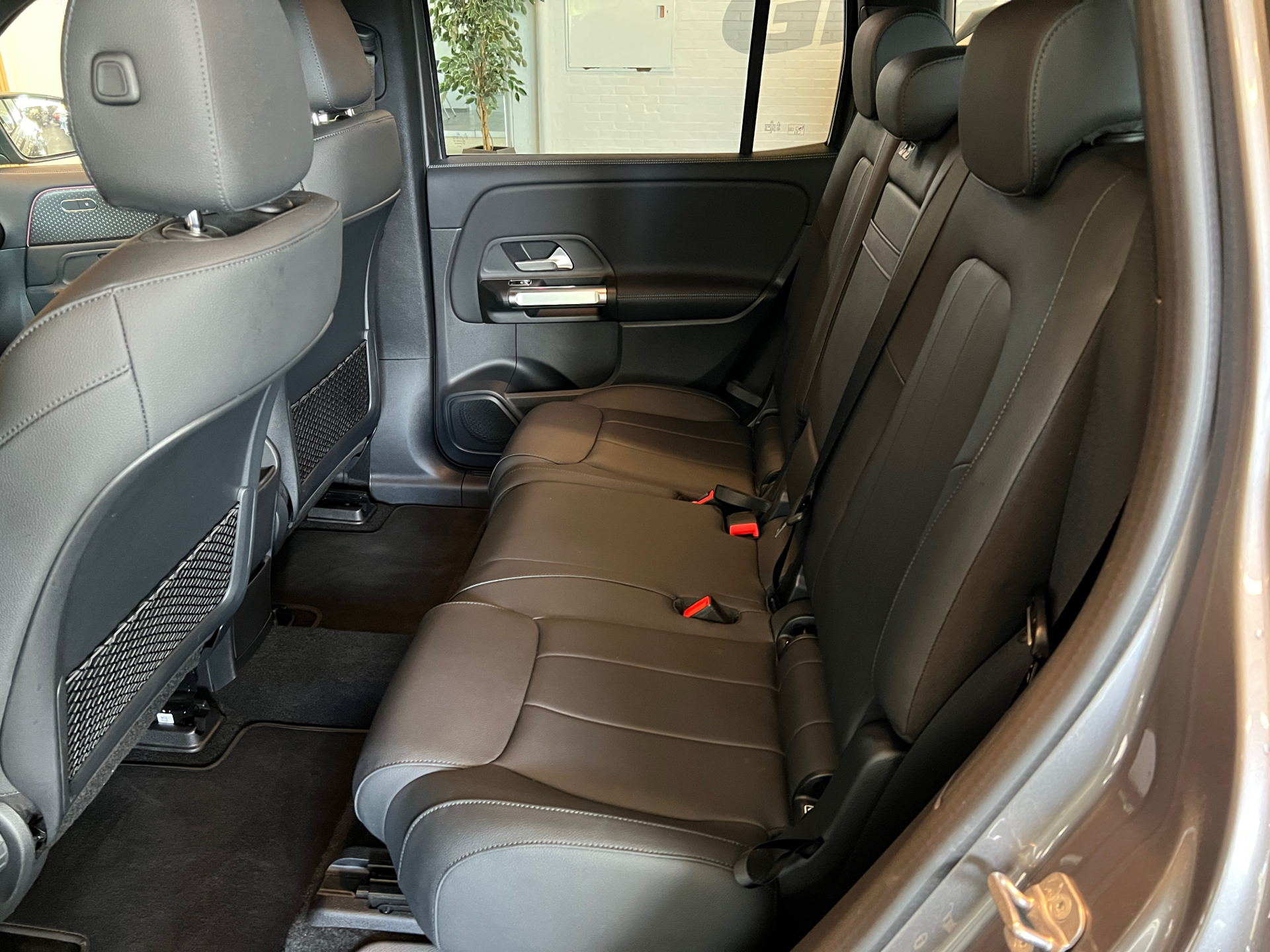 Billede af Mercedes-Benz EQB 300 EL Progressive 7 pers. 4Matic 228HK 5d Aut.