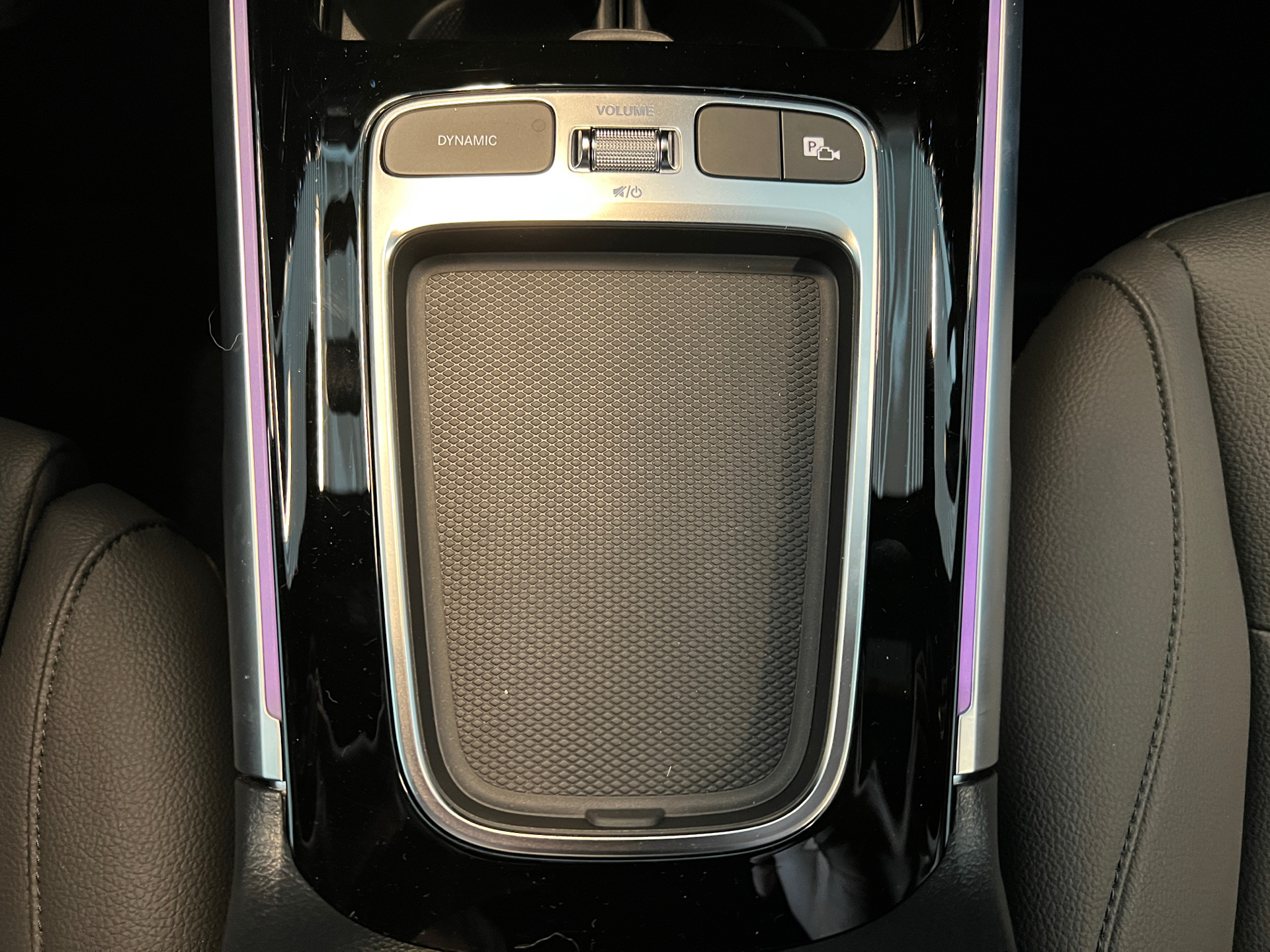 Billede af Mercedes-Benz EQB 300 EL Progressive 7 pers. 4Matic 228HK 5d Aut.