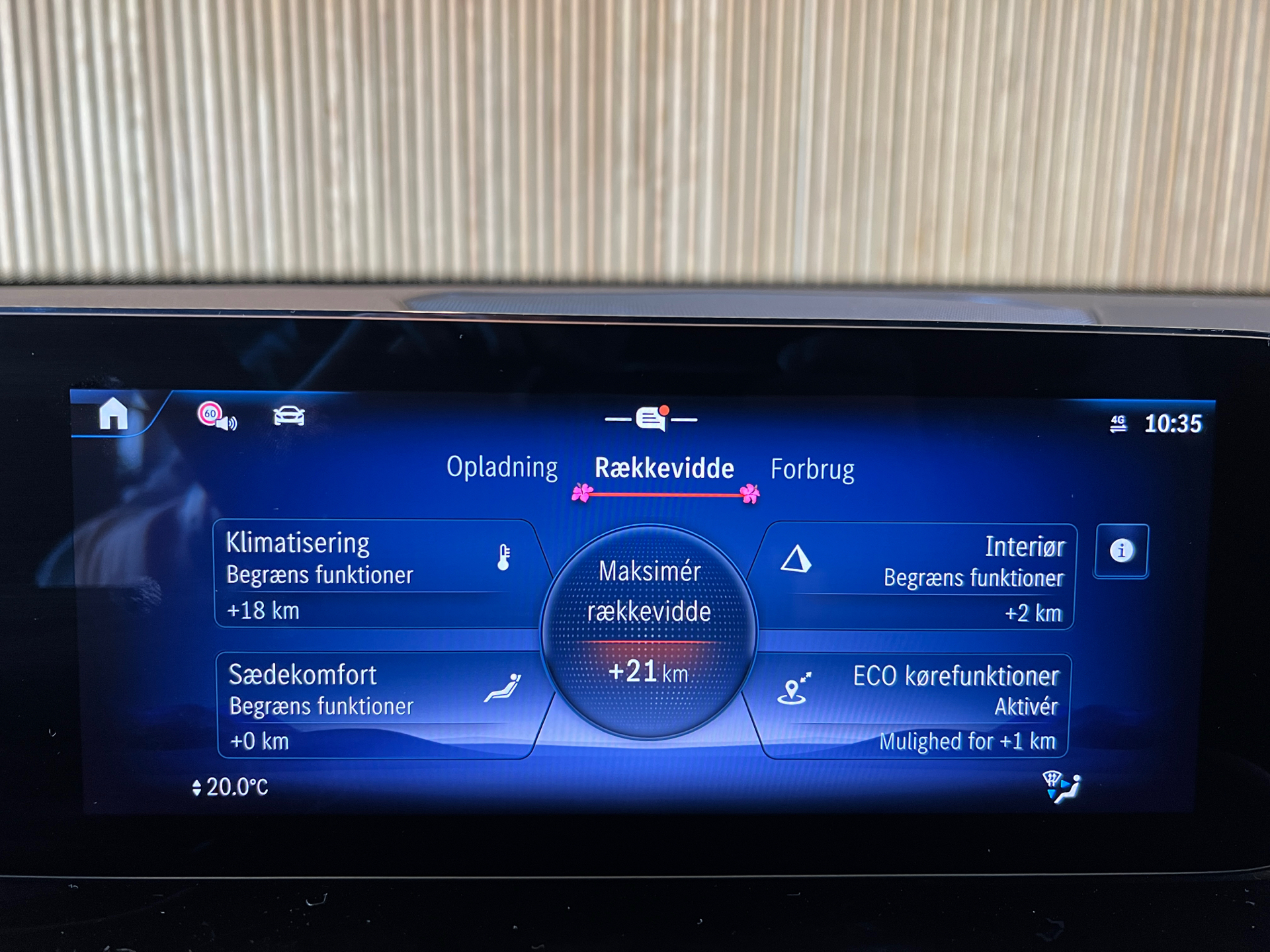 Billede af Mercedes-Benz EQB 300 EL Progressive 7 pers. 4Matic 228HK 5d Aut.