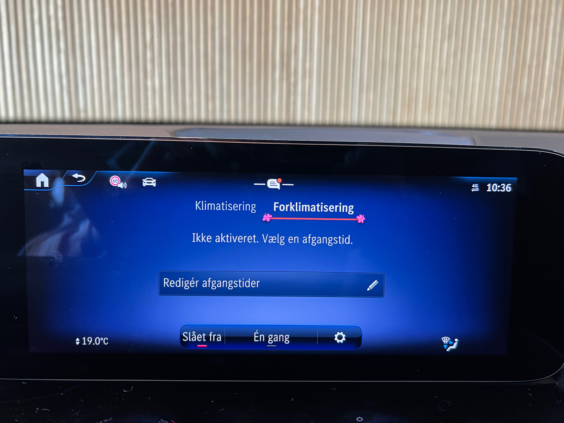 Billede af Mercedes-Benz EQB 300 EL Progressive 7 pers. 4Matic 228HK 5d Aut.