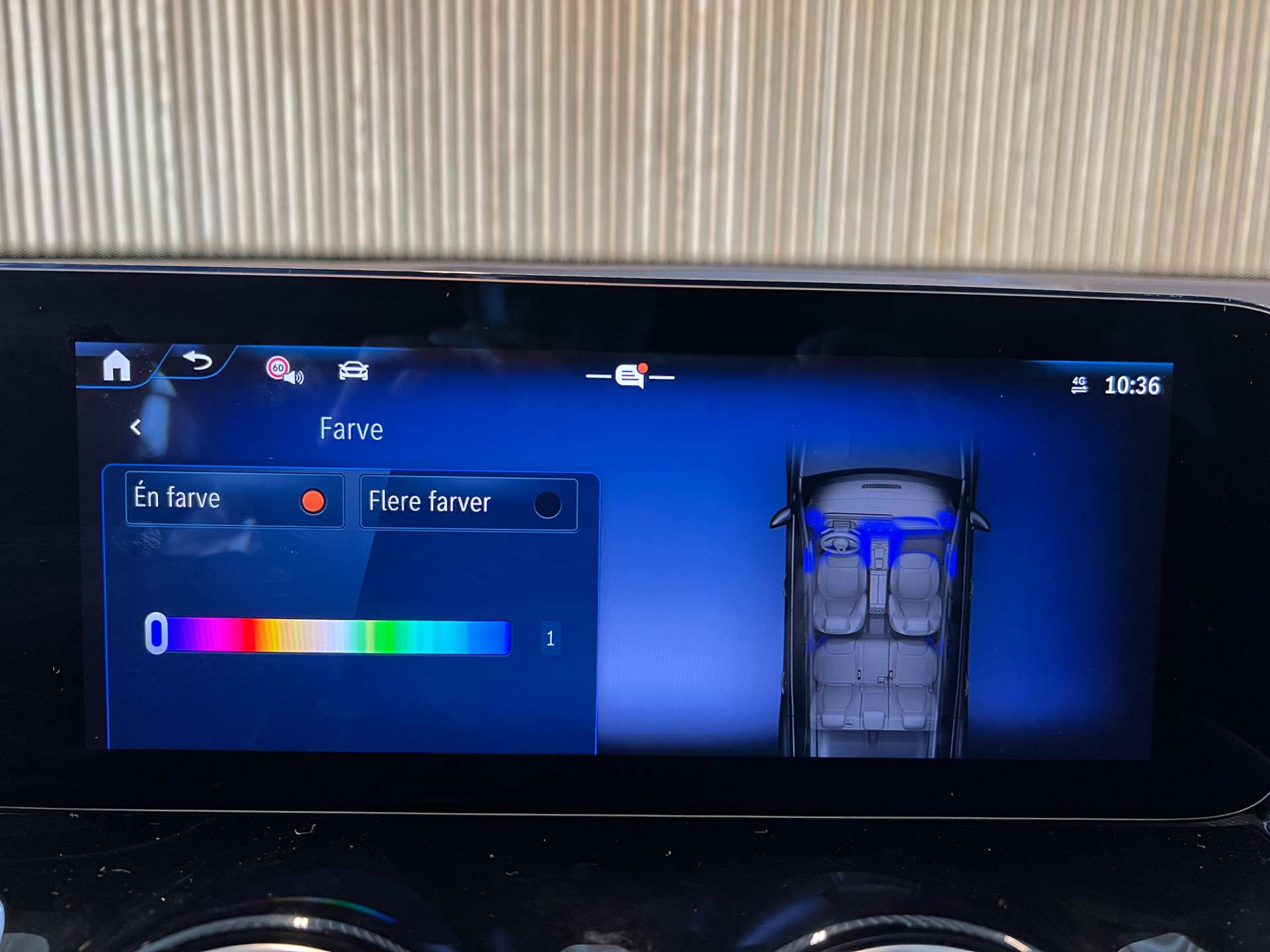 Billede af Mercedes-Benz EQB 300 EL Progressive 7 pers. 4Matic 228HK 5d Aut.