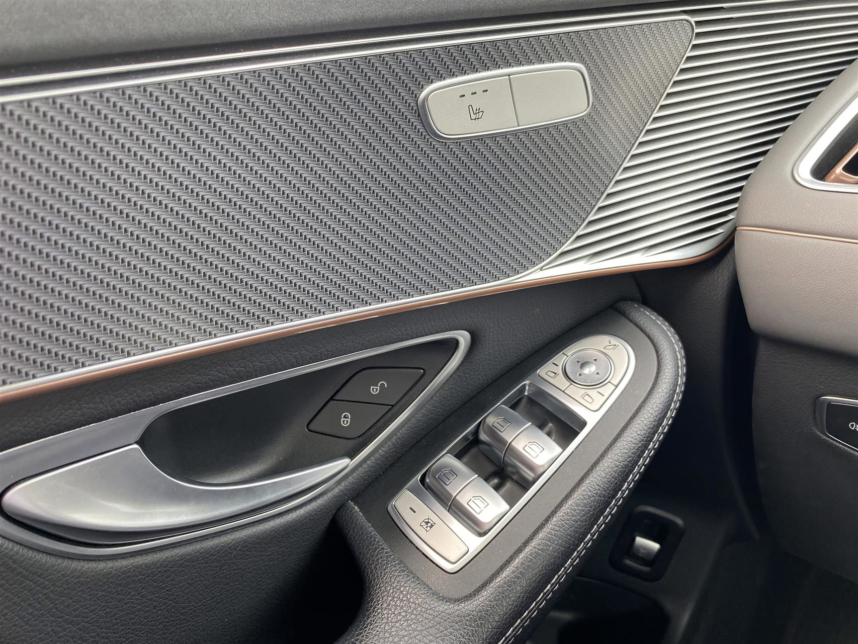 Billede af Mercedes-Benz EQC 400 EL 4Matic 408HK 5d Aut.