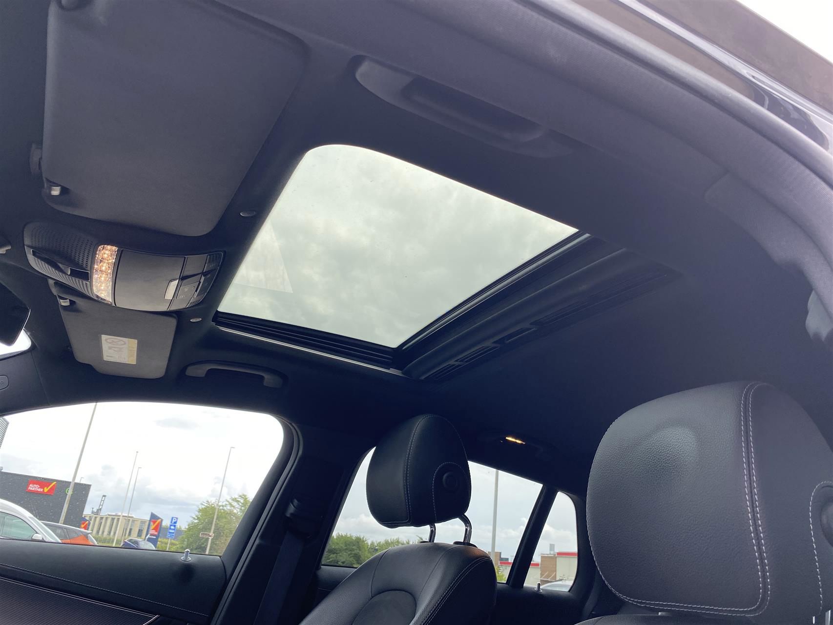 Billede af Mercedes-Benz EQC 400 EL 4Matic 408HK 5d Aut.
