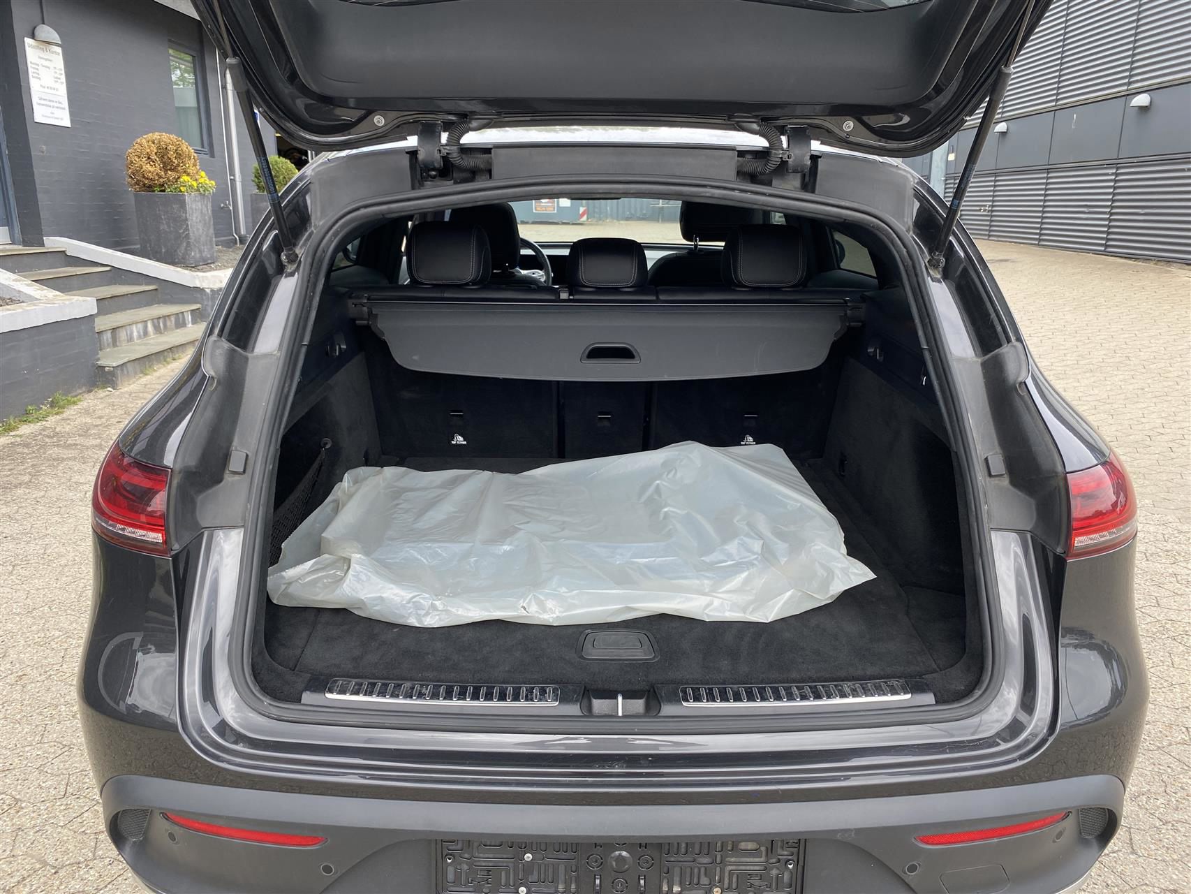 Billede af Mercedes-Benz EQC 400 EL 4Matic 408HK 5d Aut.