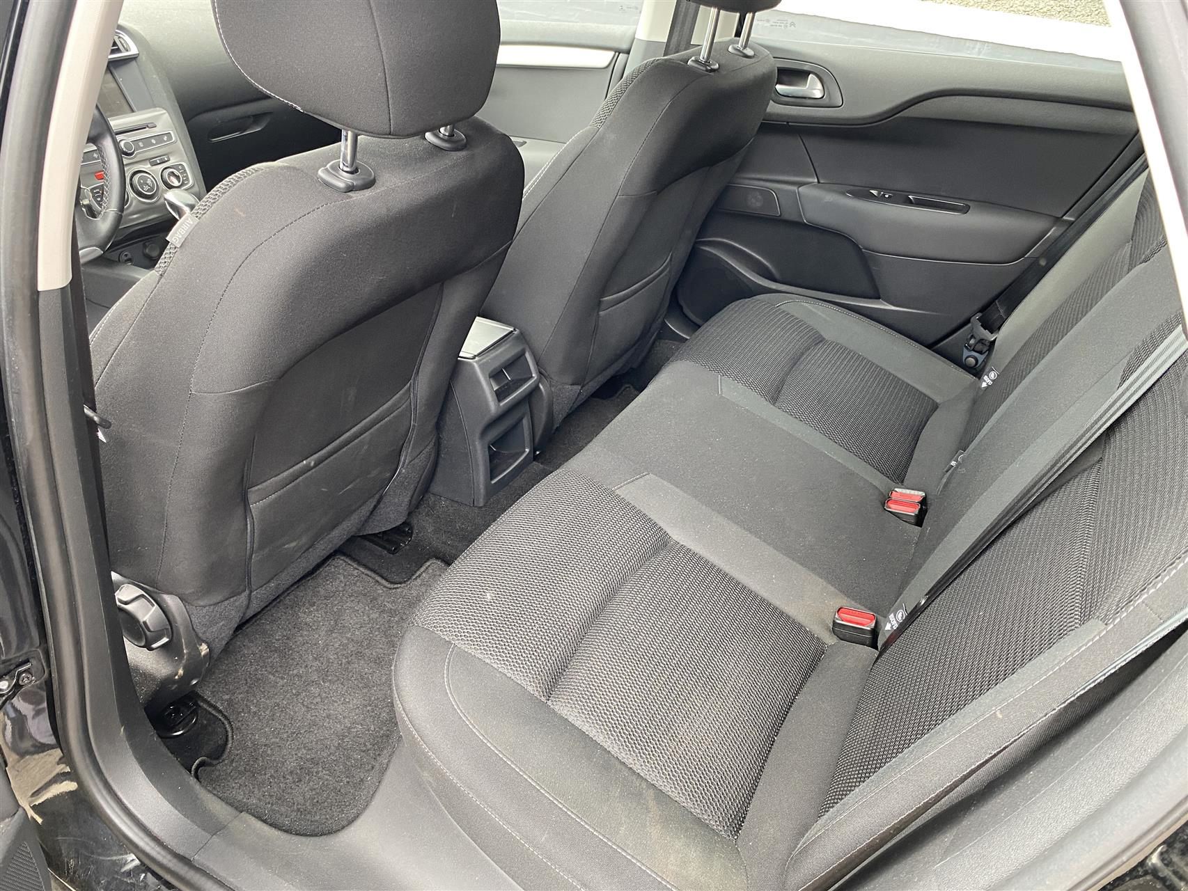 Billede af Citroën C4 1,6 Blue HDi Feel Complet start/stop 120HK 5d