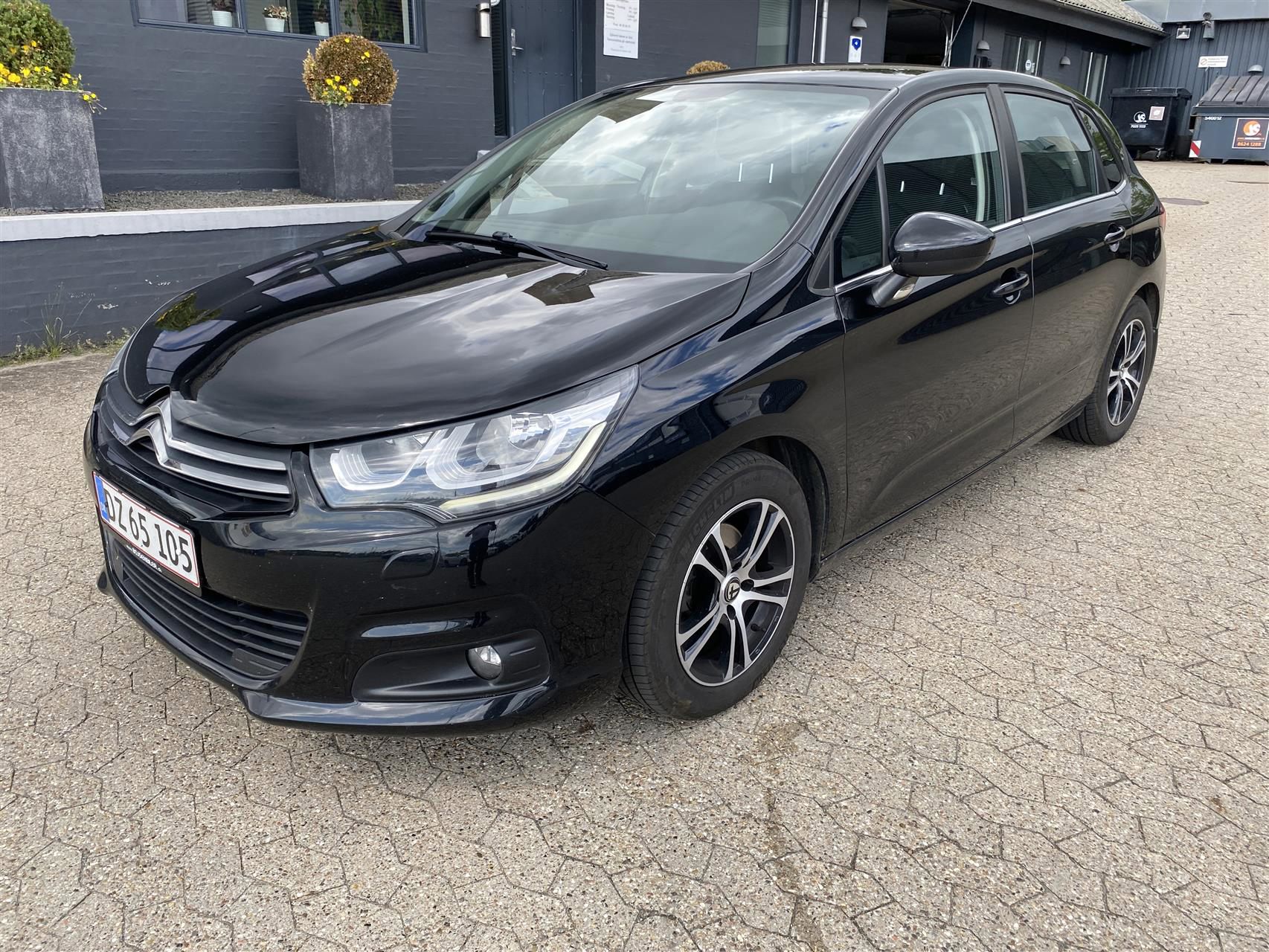 Billede af Citroën C4 1,6 Blue HDi Feel Complet start/stop 120HK 5d