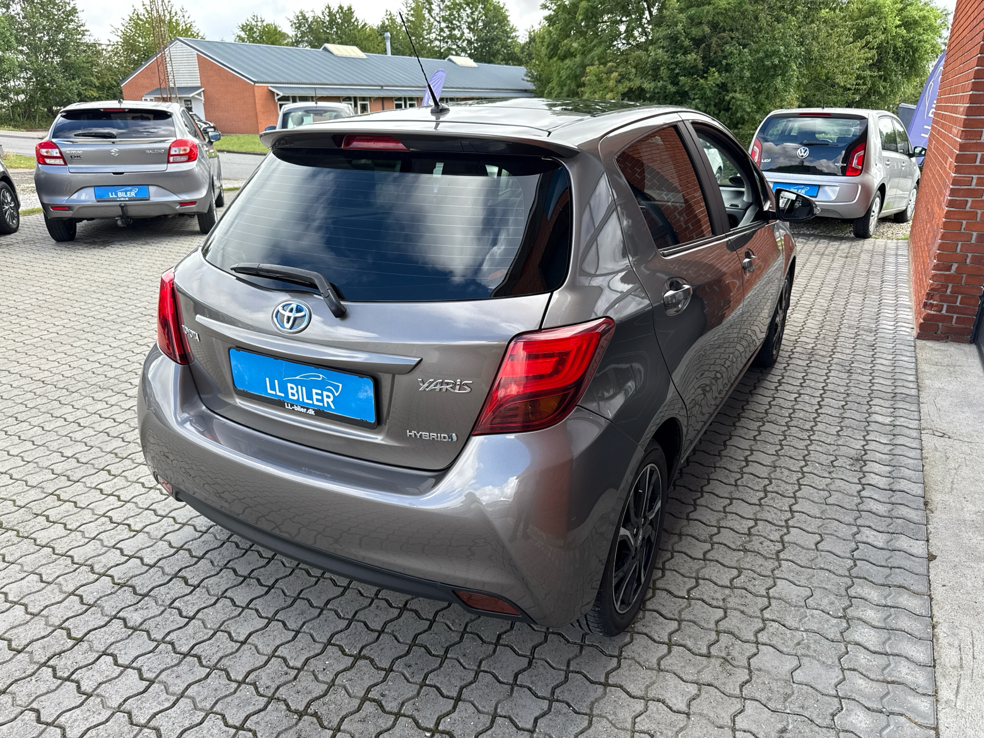 Billede af Toyota Yaris 1,5 Hybrid H2 Style Luksus E-CVT 100HK 5d Trinl. Gear